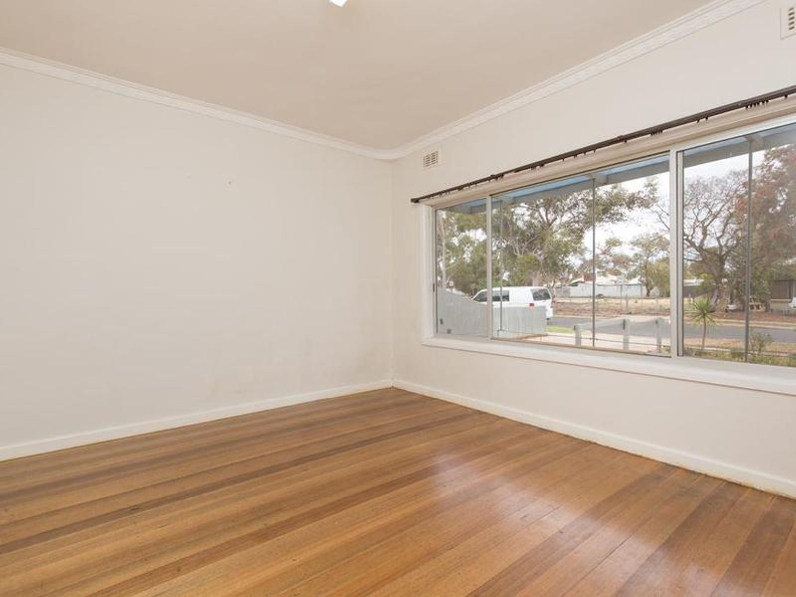 8 Sunnyside Avenue, Mildura - Thumbnail 6