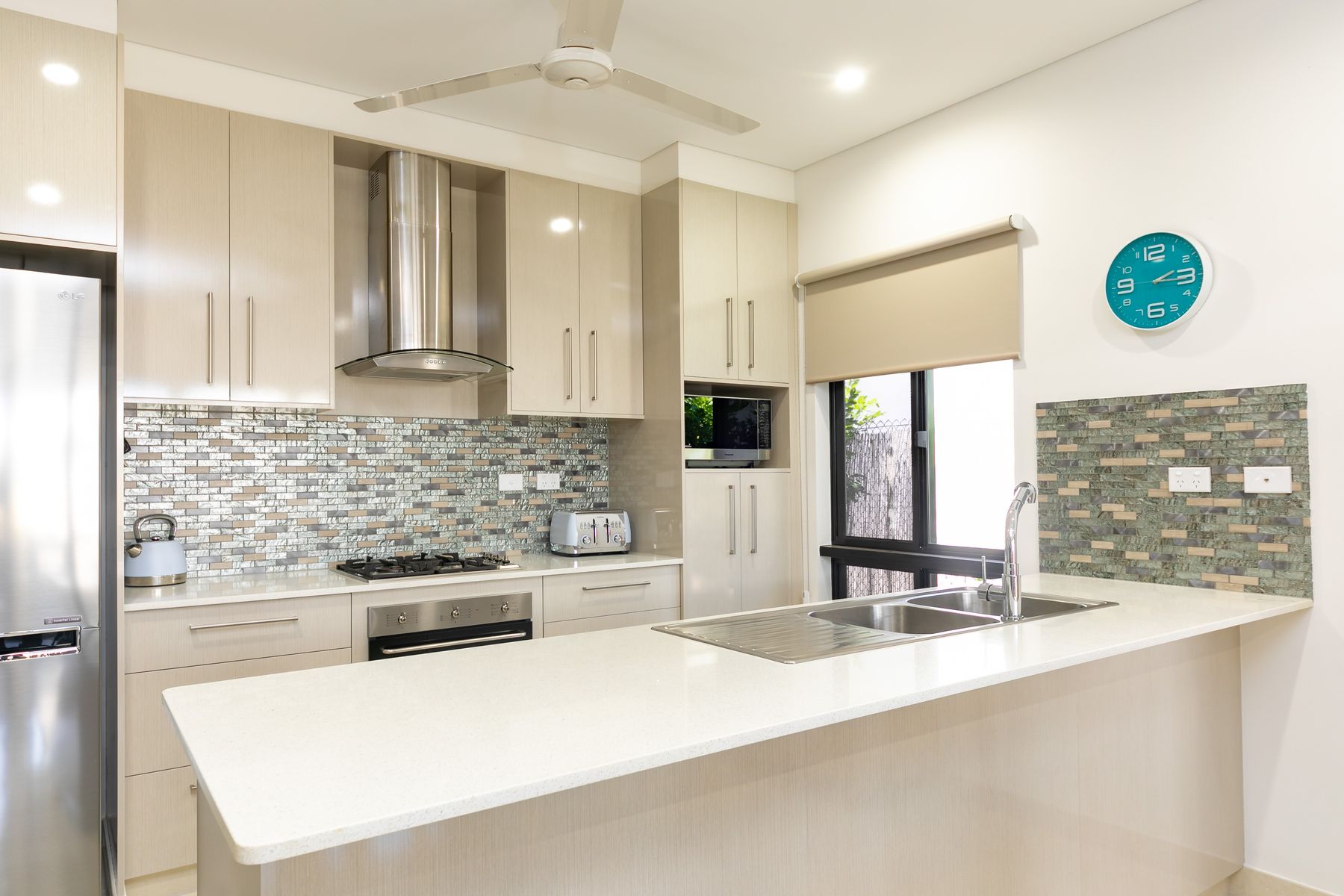 10 Oatgrass Street, Zuccoli NT 0832, Zuccoli - Thumbnail 4