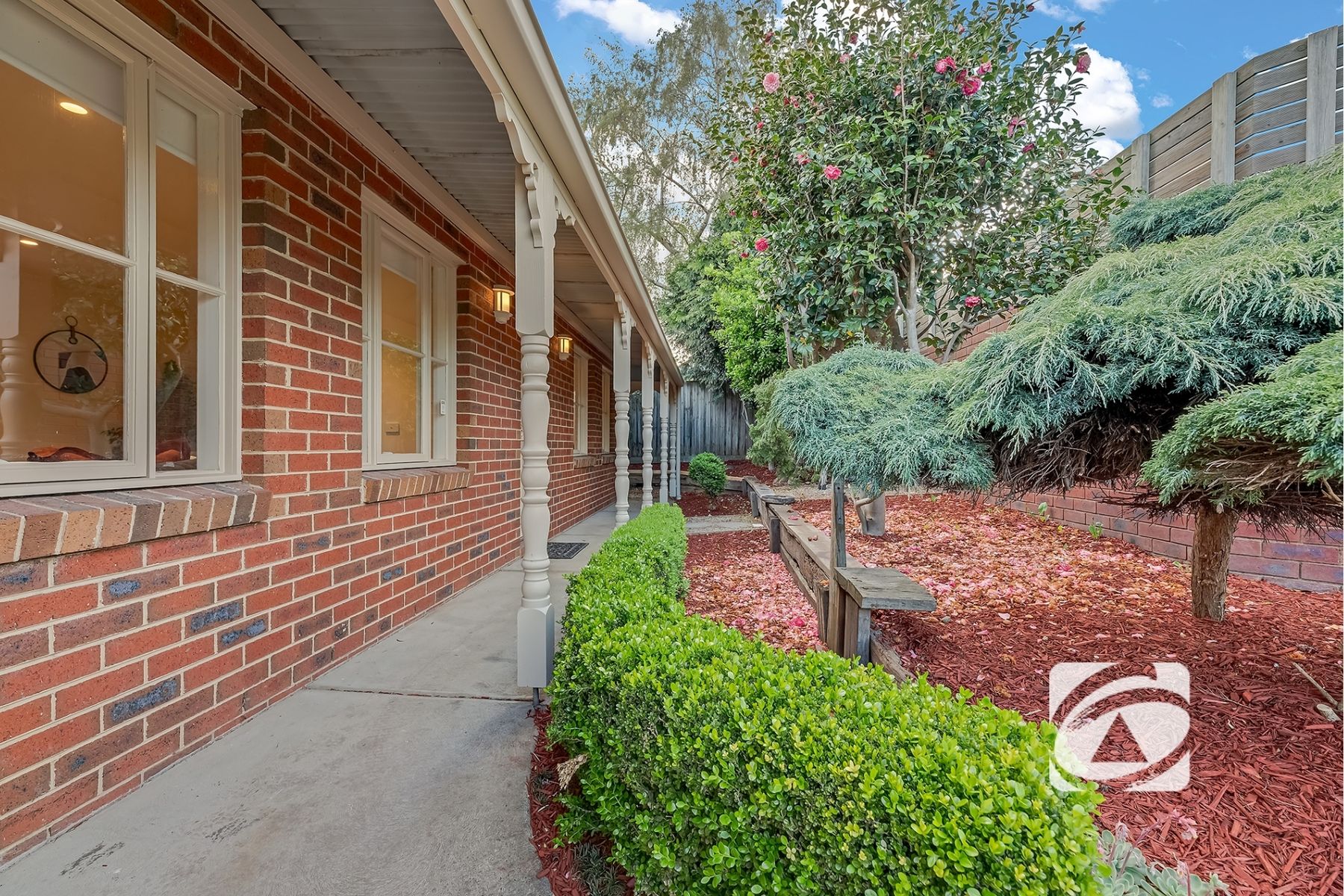 38 Warrawong Drive, Berwick VIC 3806, Berwick - Thumbnail 2