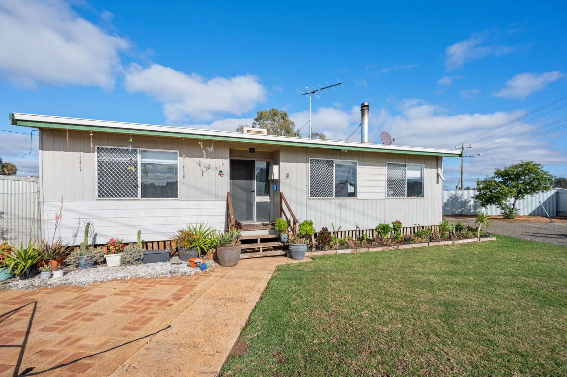 115 Sylvester Street, Coolgardie WA 6429