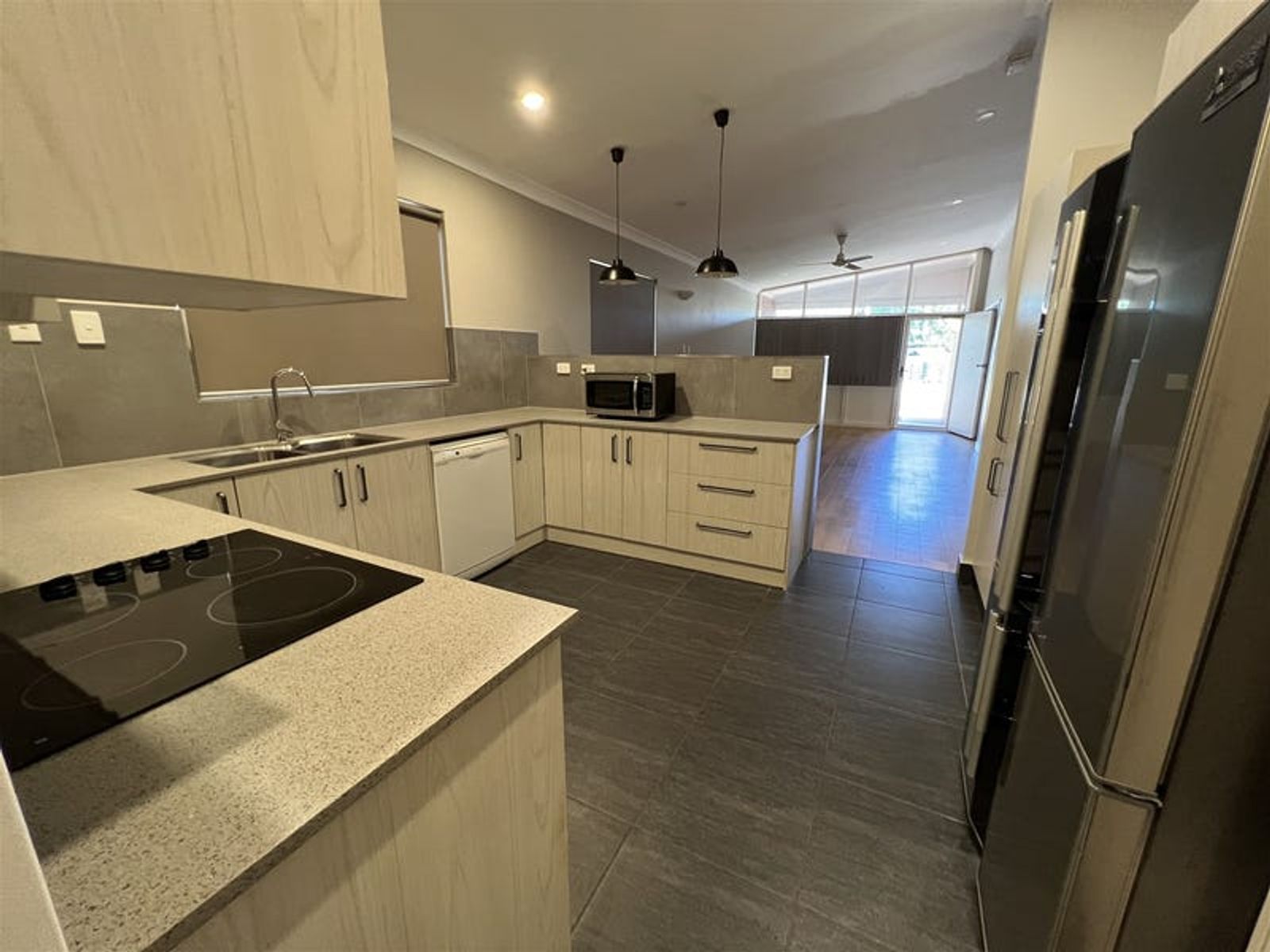 11 Hablett Crescent, Gillen NT 0870, Gillen - Thumbnail 2