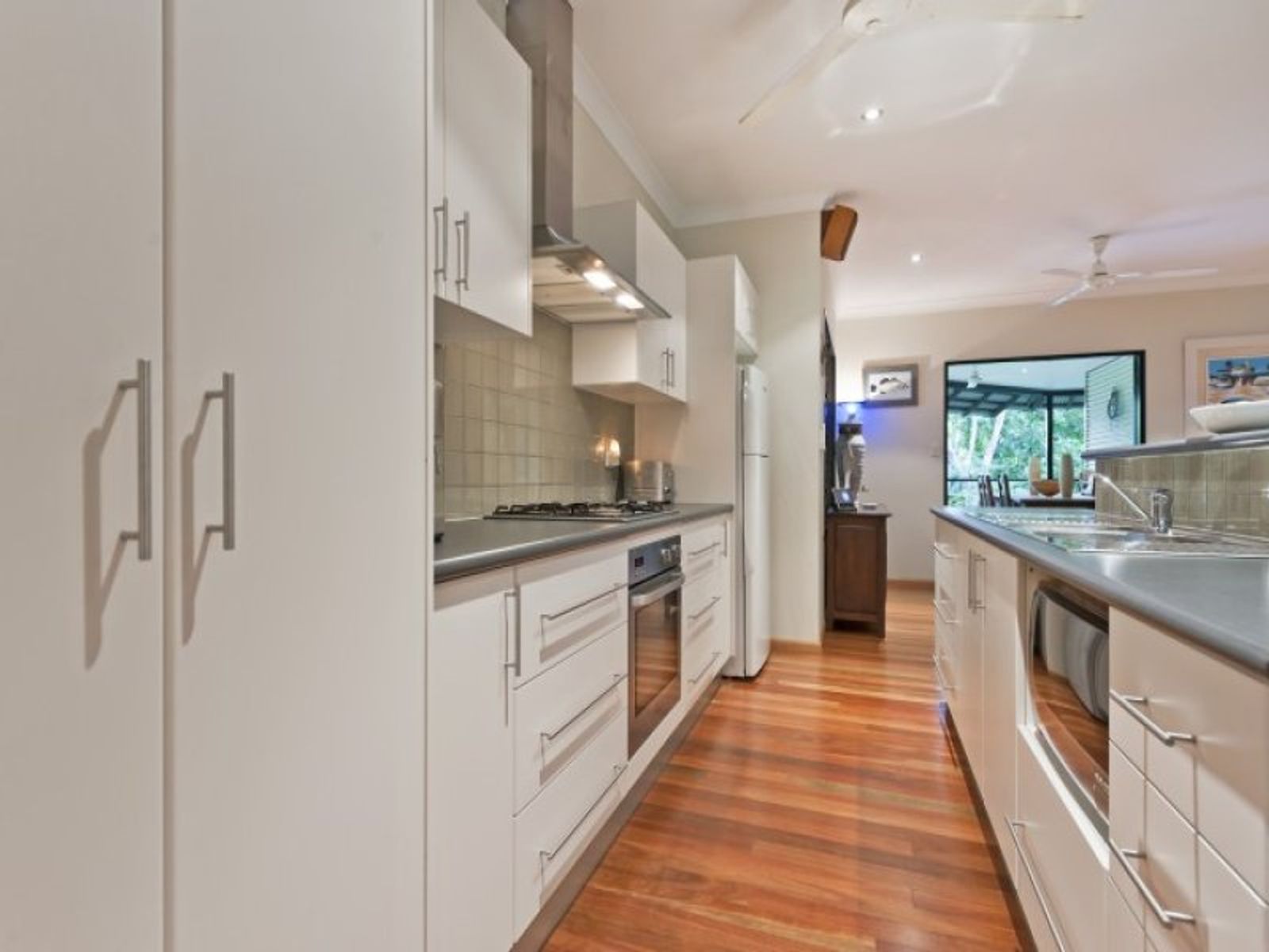 7a Winston Avenue, Stuart Park NT 0820, Stuart Park - Thumbnail 7