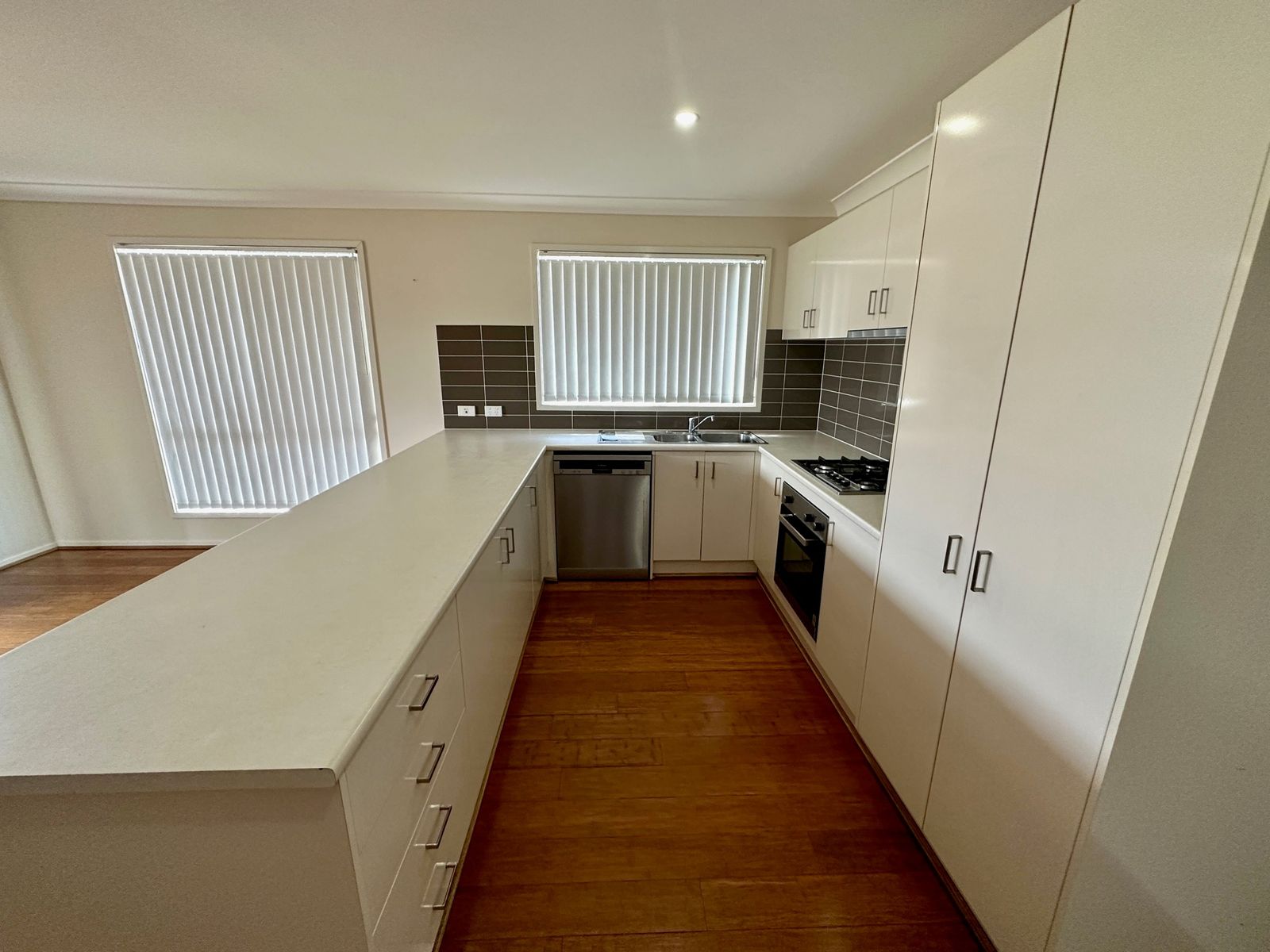 44 Ainsworth Street, Chinchilla QLD 4413, Chinchilla - Thumbnail 3