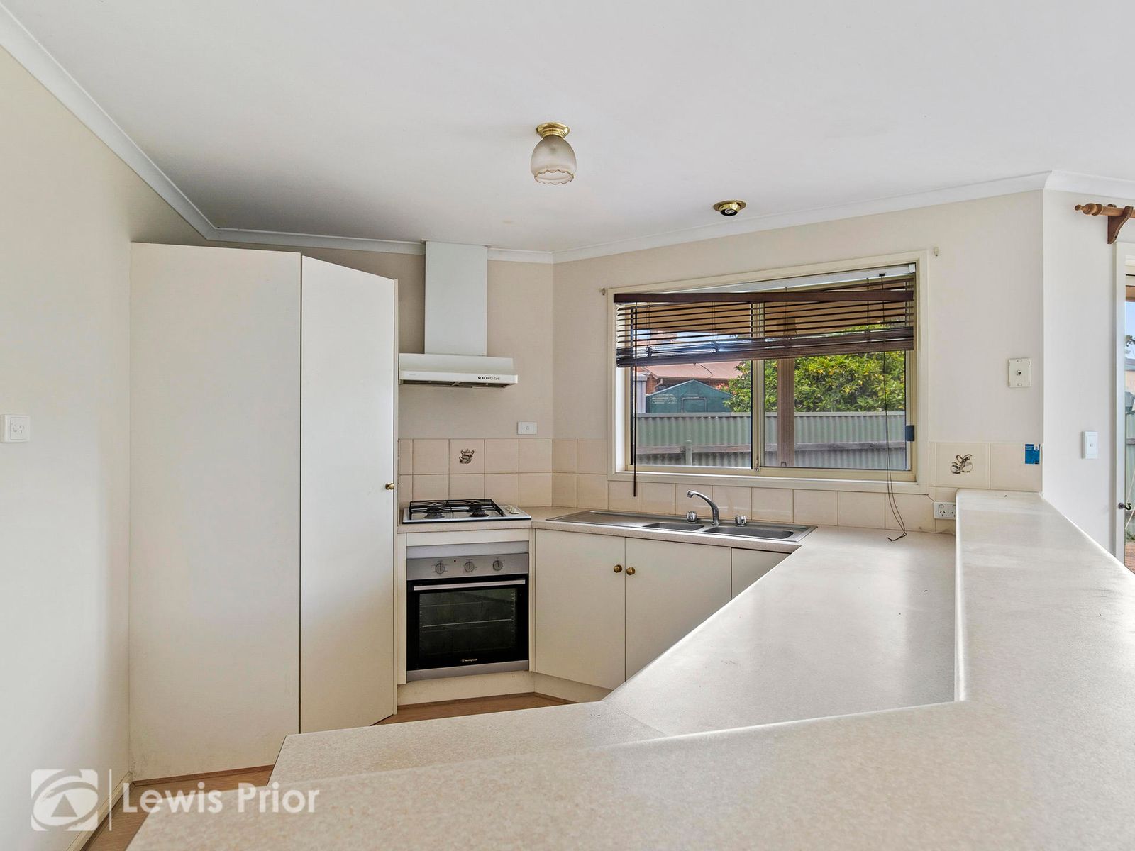 16a Glamis Avenue, Seacombe Gardens SA 5047, Seacombe Gardens - Thumbnail 5