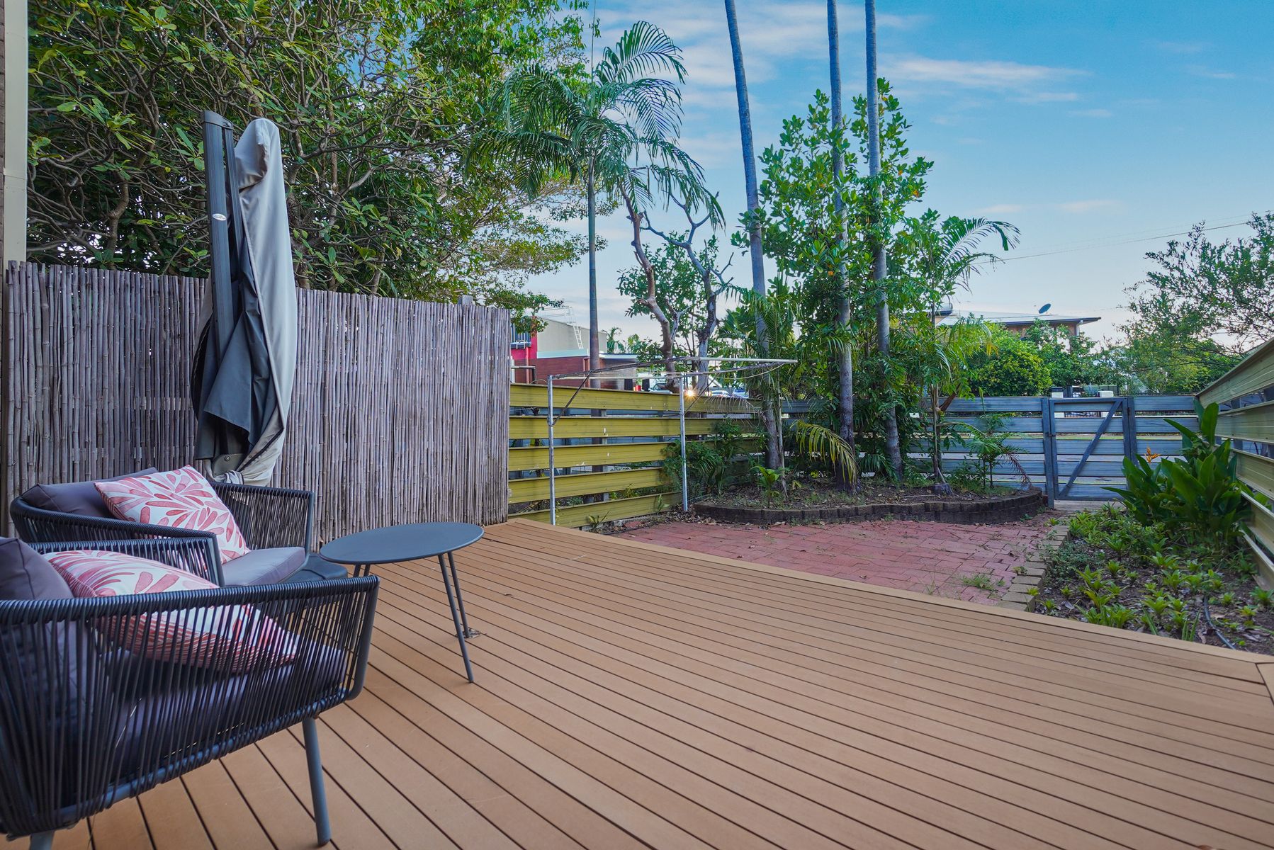 2/2 Easther Crescent, Coconut Grove NT 0810, Coconut Grove - Thumbnail 2