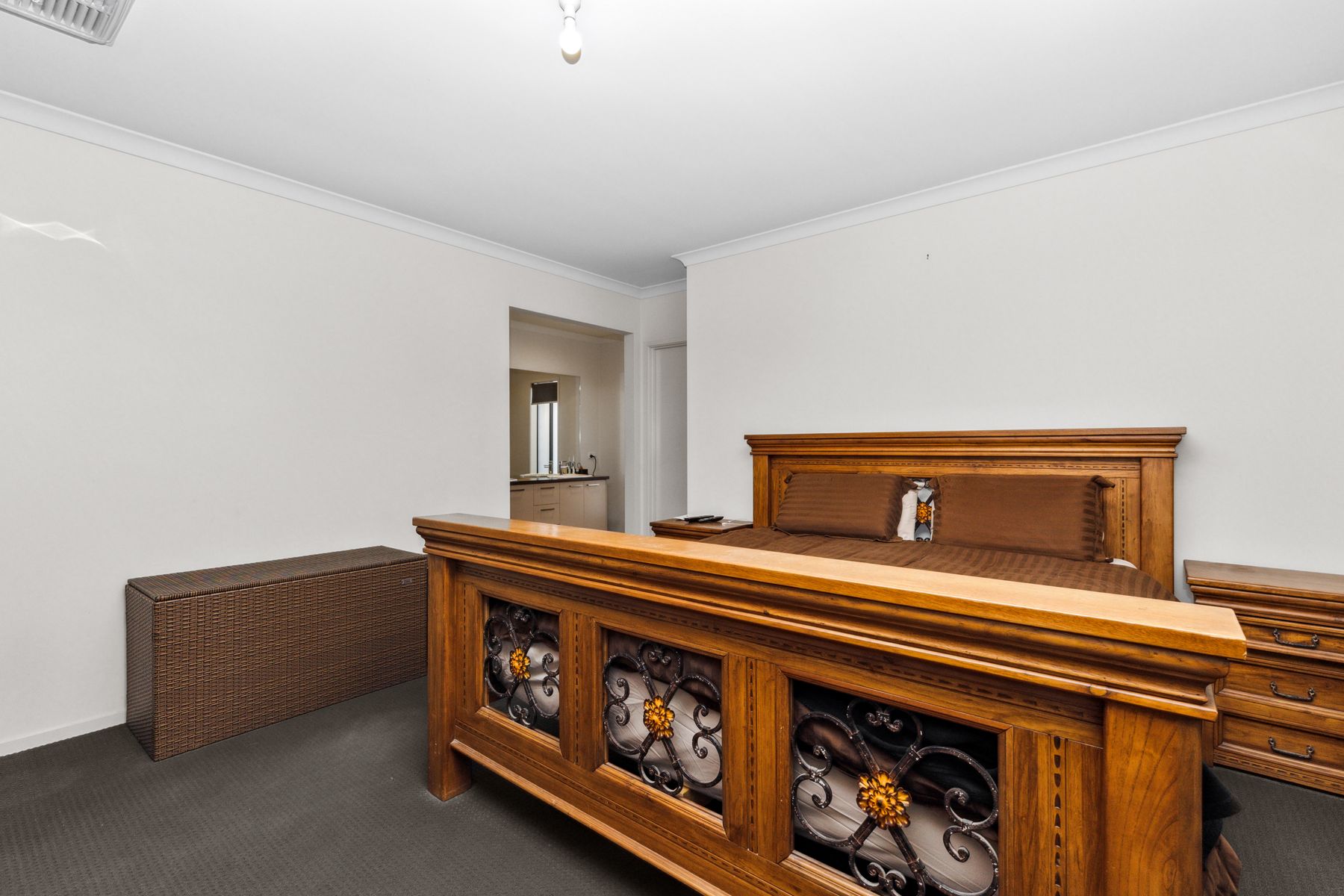10 Sussex Street, Strathfieldsaye VIC 3551, Strathfieldsaye - Thumbnail 7