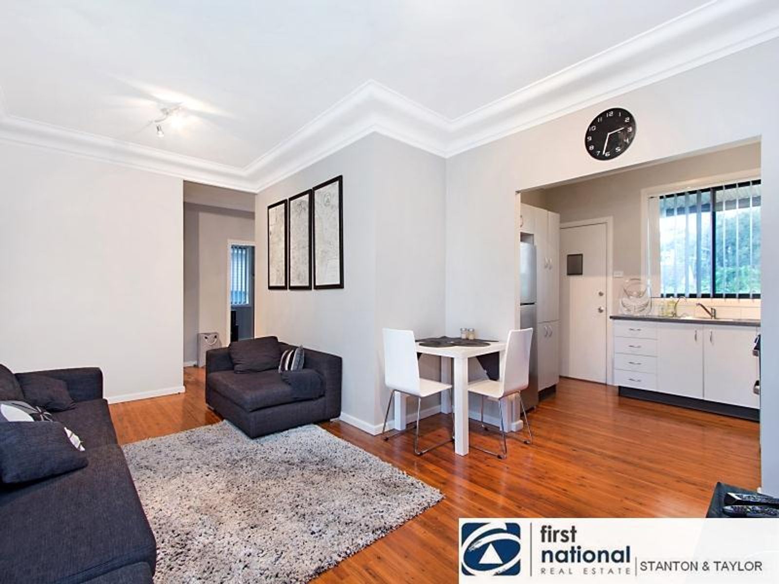 8 Elliott Street, Kingswood - Thumbnail 4