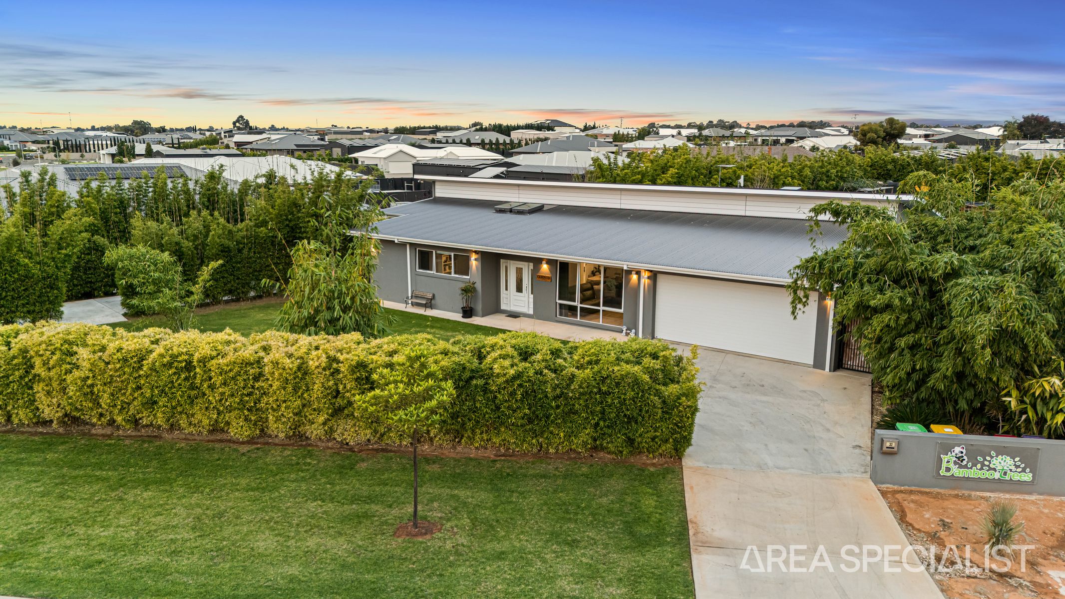 33 Henrys Run Drive, Mildura, VIC 3500, Mildura - Thumbnail 2