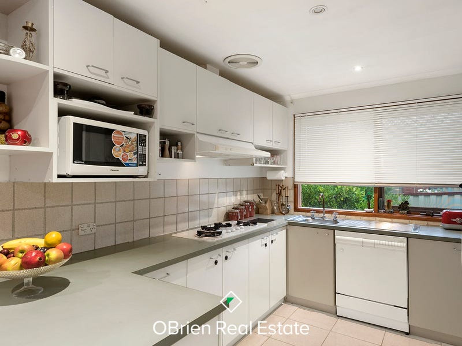 9 Rodeo Court, Endeavour Hills, VIC 3802, Endeavour Hills - Thumbnail 3