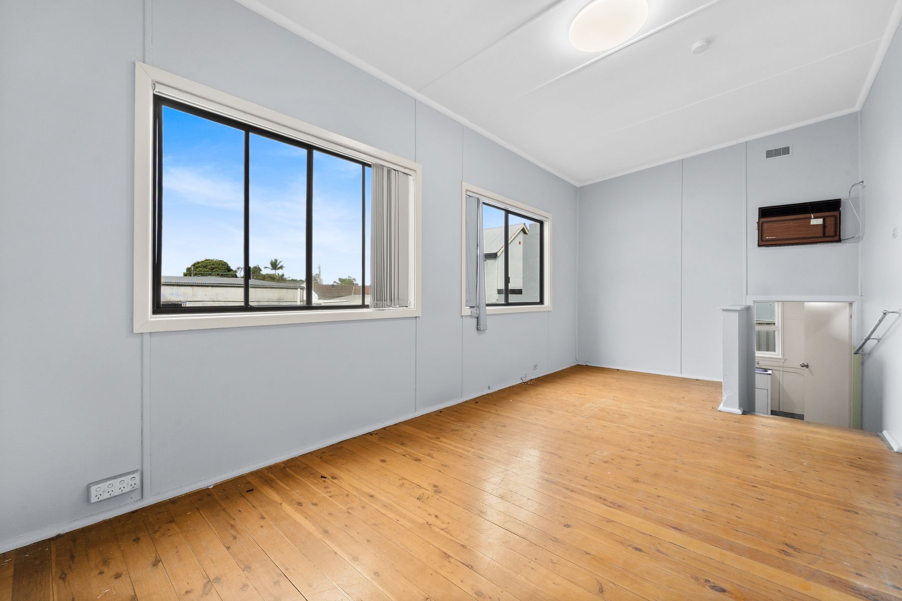 31 Gelibolu Parade, Auburn, NSW 2144, Auburn - Thumbnail 2