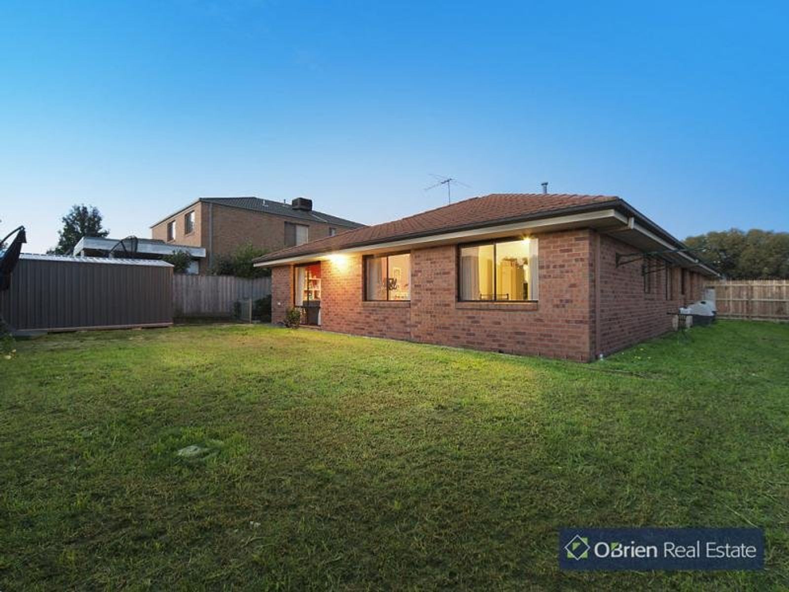 13 Bordeaux Grove, Narre Warren South, VIC 3805, Narre Warren South - Thumbnail 8