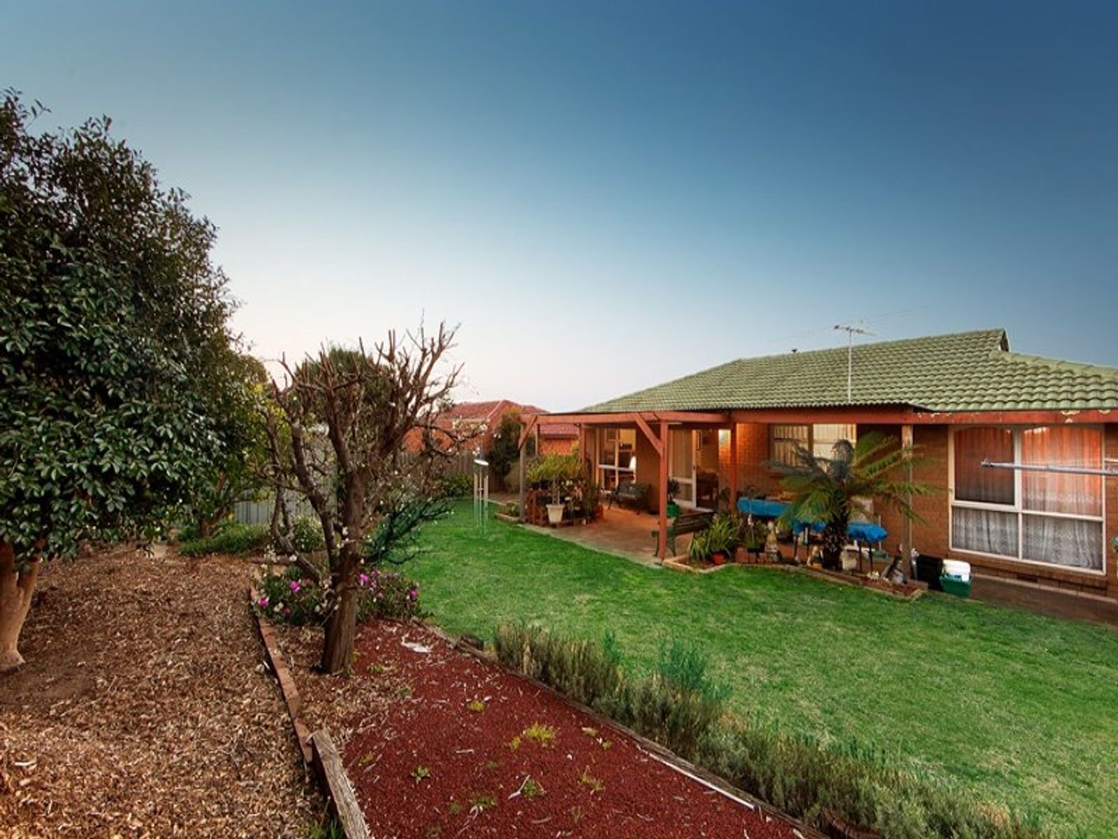 31 Clifton Way, Endeavour Hills, VIC 3802, Endeavour Hills - Thumbnail 2