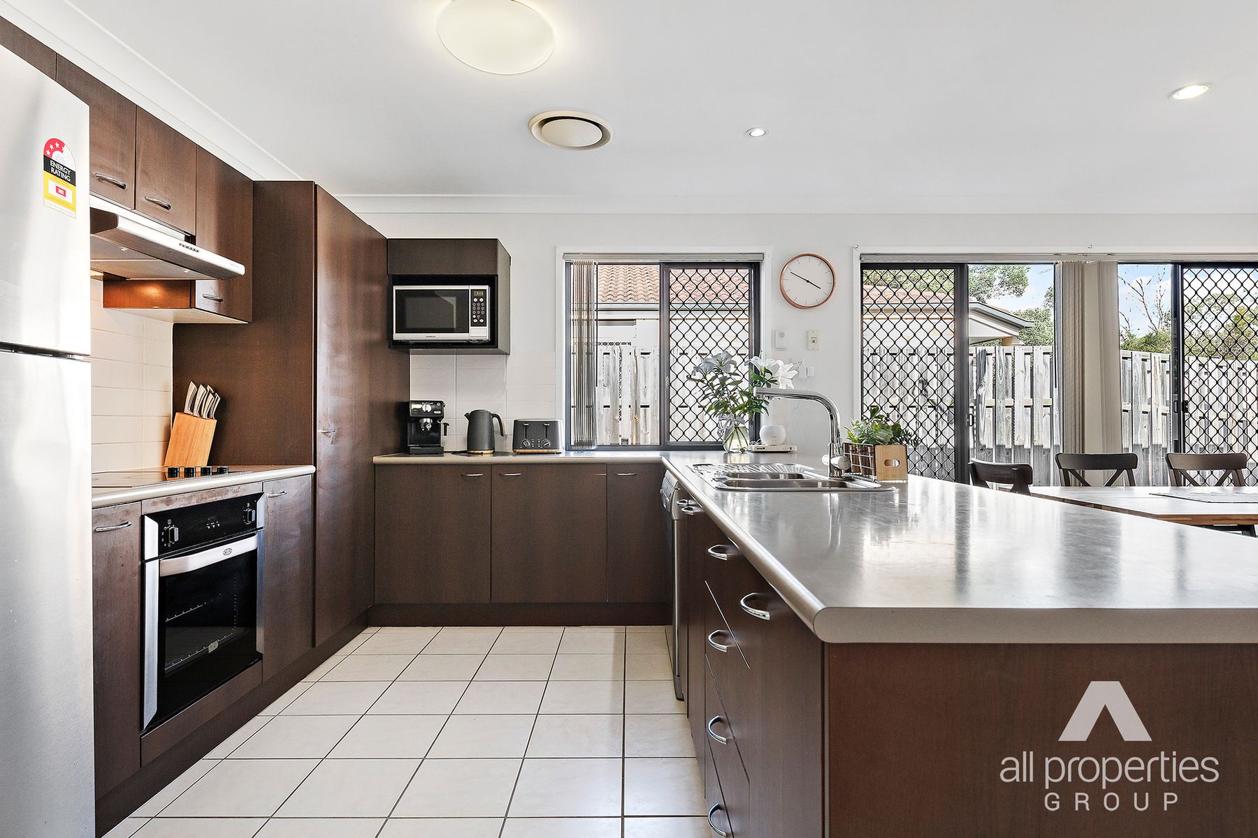 23 Weir Close, Berrinba QLD 4117, Berrinba - Thumbnail 2