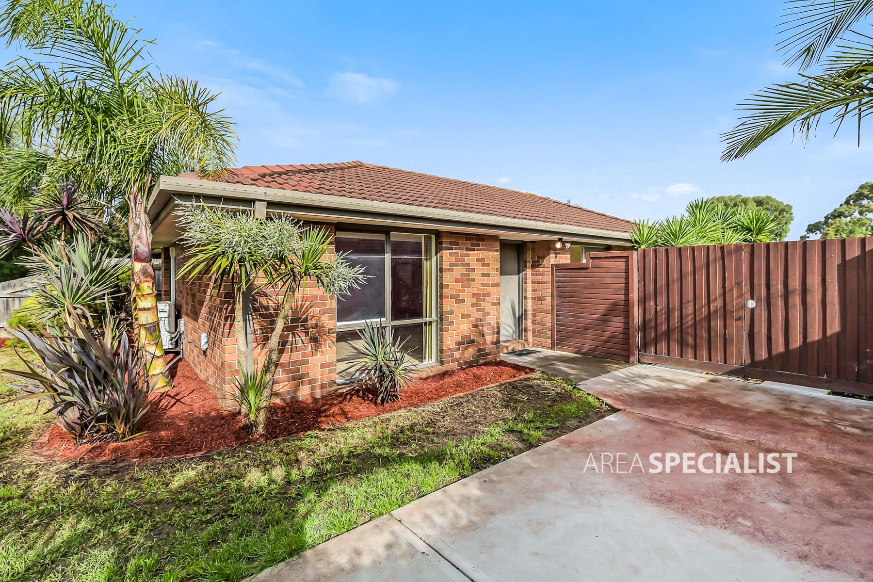 5 Jindalee Gardens, Cranbourne West, VIC 3977, Cranbourne West - Thumbnail 2