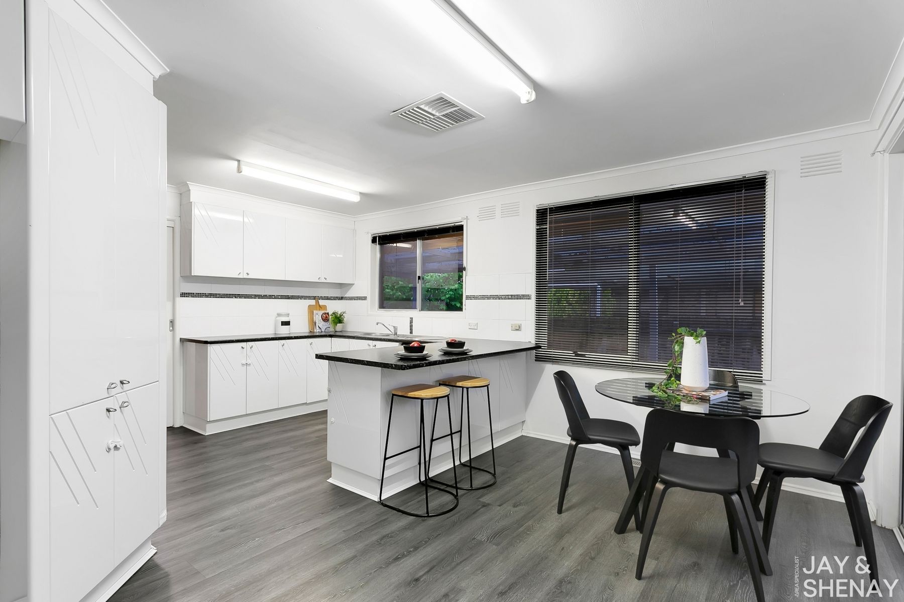 2 Melliodora Court, Endeavour Hills, VIC 3802, Endeavour Hills - Thumbnail 7