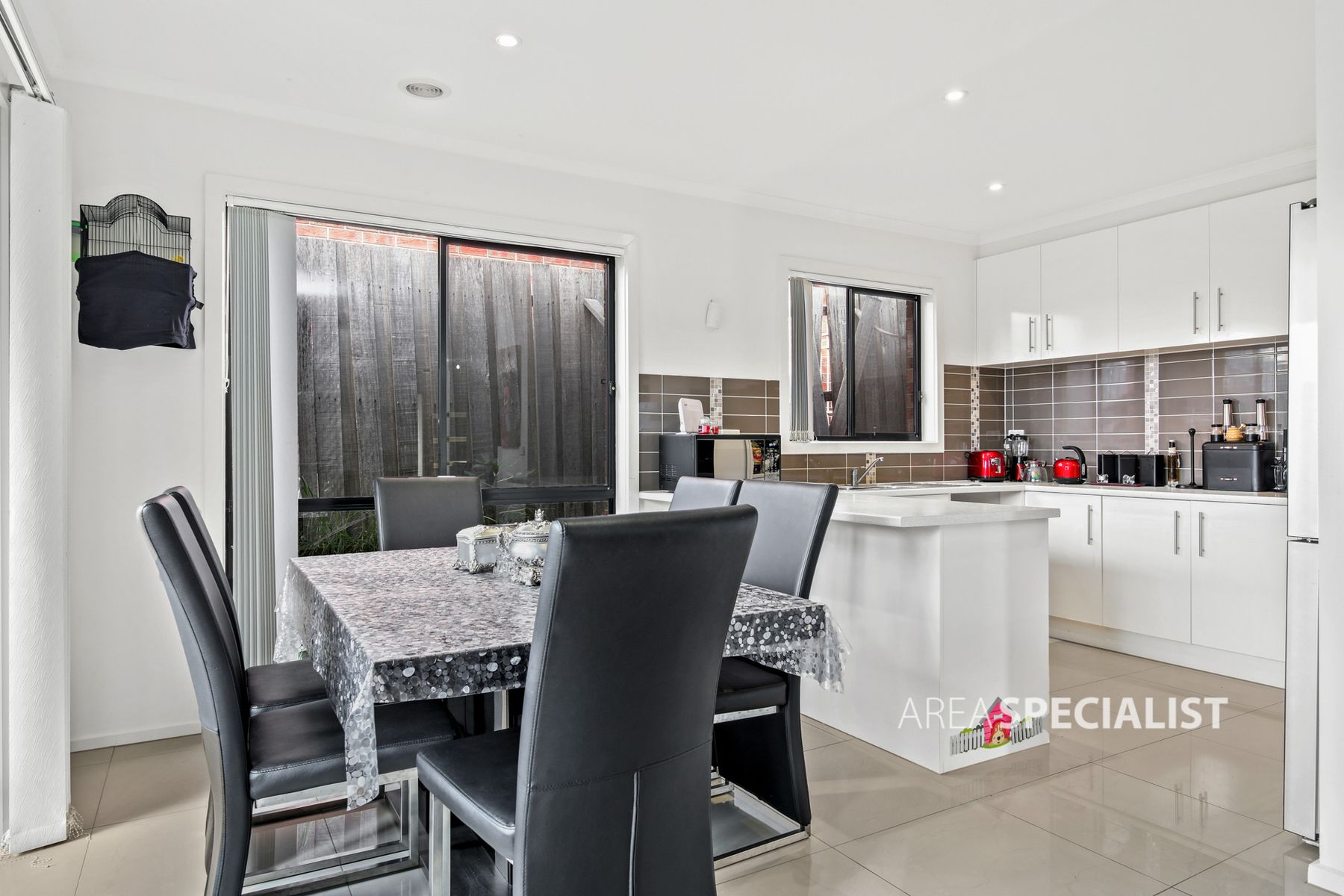 2B Marie Street, Doveton, VIC 3177, Doveton - Thumbnail 5