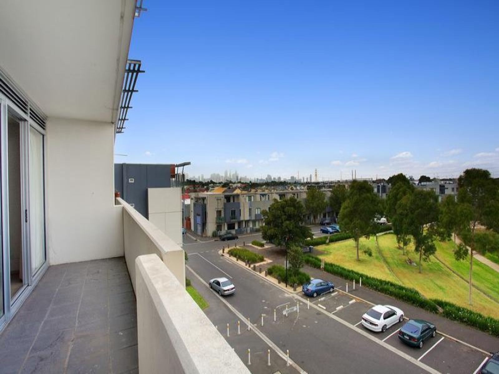 401/60 Speakmen Street, Kensington - Thumbnail 4