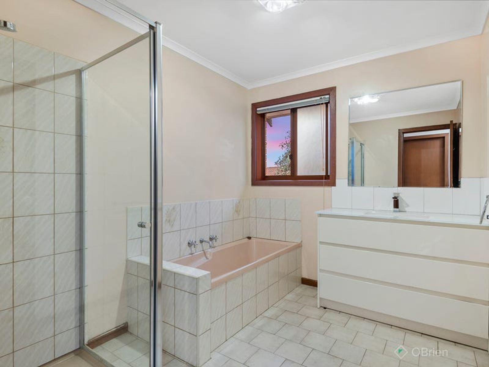 21 John Hunter Drive, Endeavour Hills, VIC 3802, Endeavour Hills - Thumbnail 7
