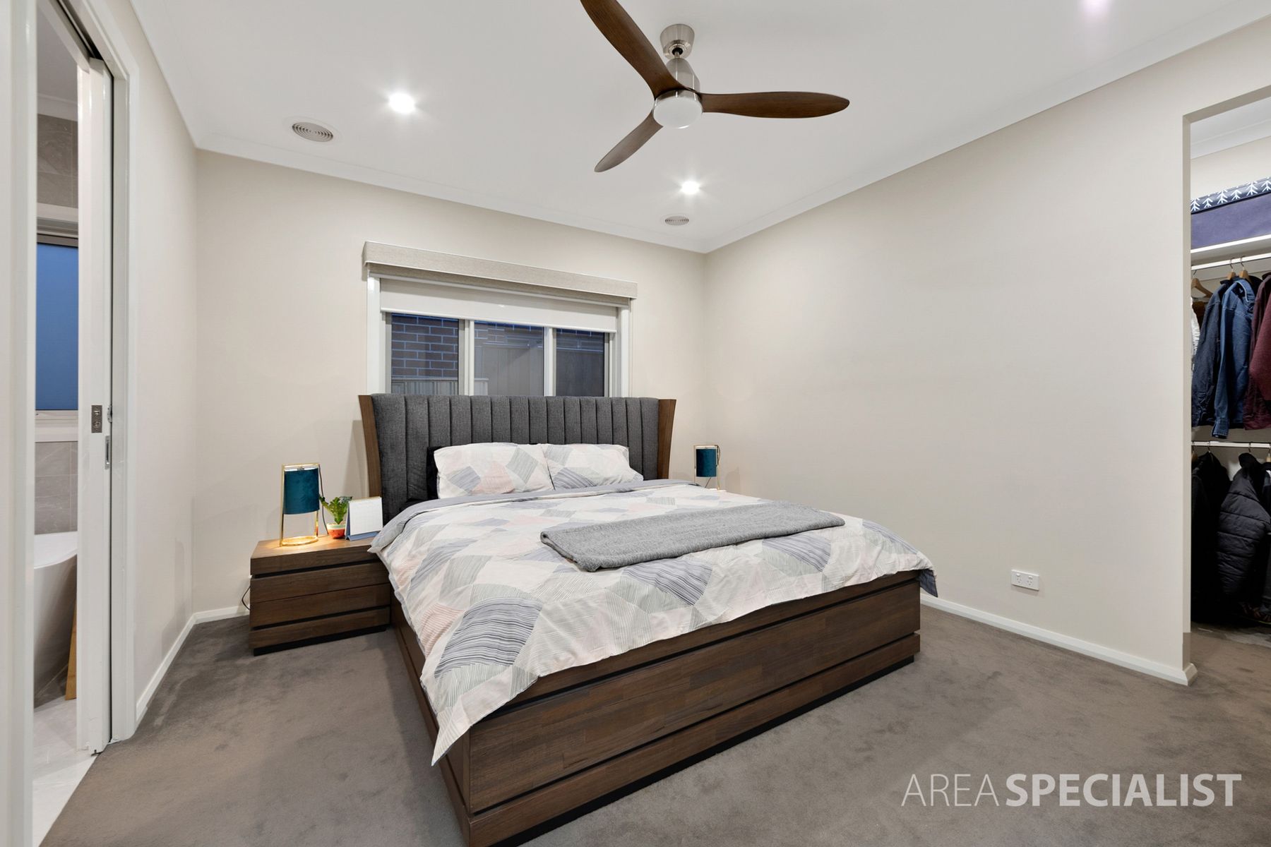135 Brookwater Parade, Lyndhurst, VIC 3975, Lyndhurst - Thumbnail 4