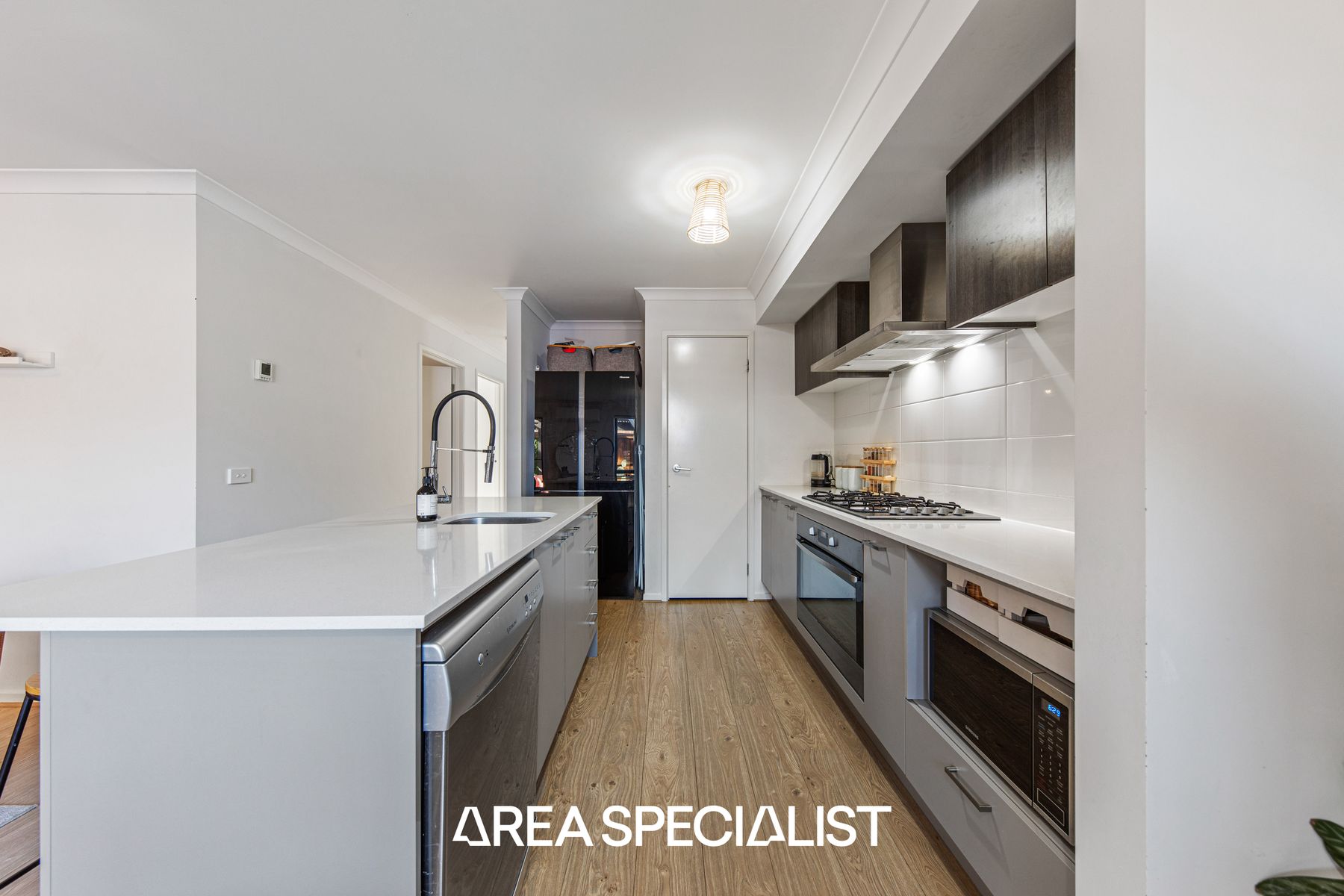 23 Tremont Street, Pakenham, VIC 3810, Pakenham - Thumbnail 7