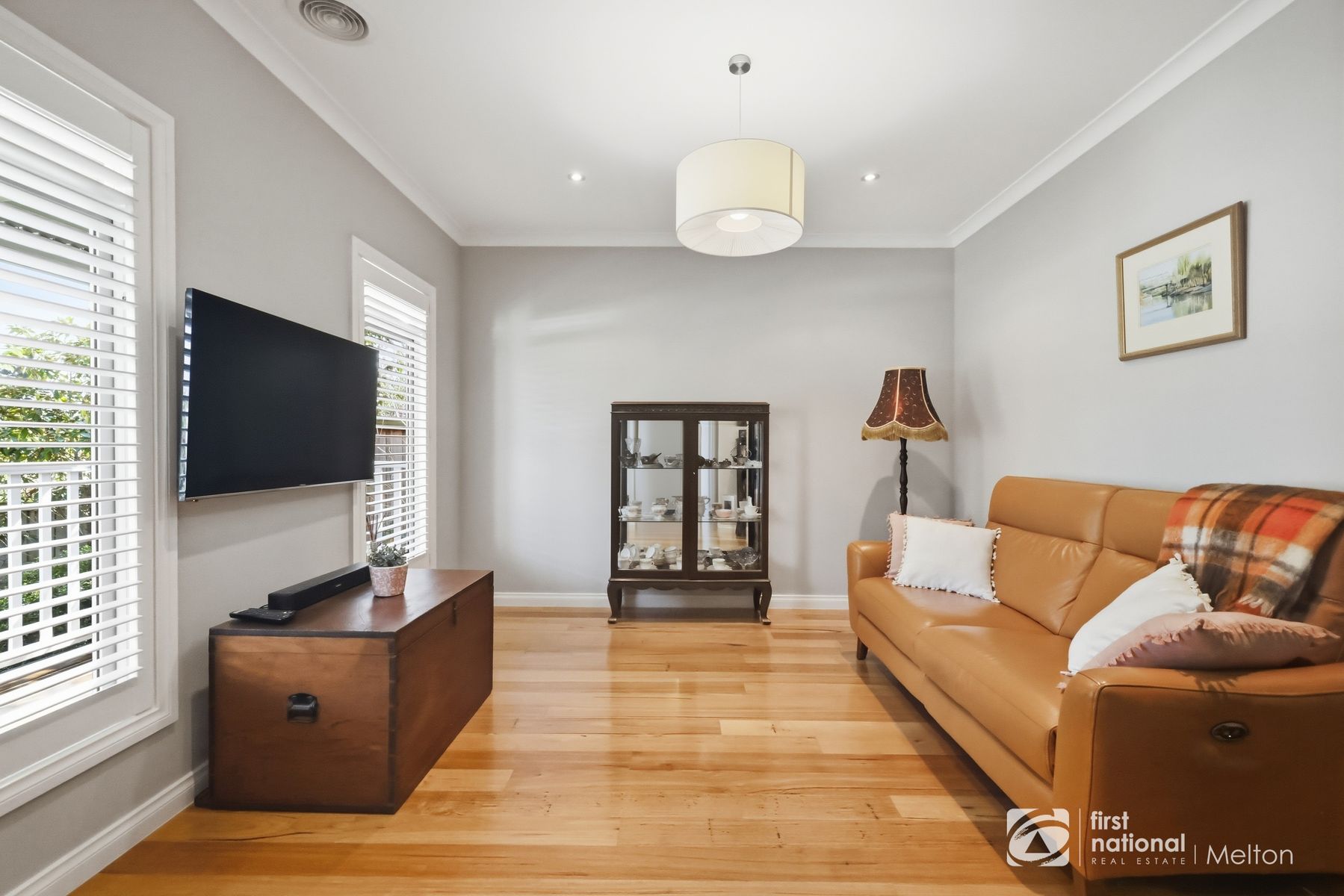 15 BRIDGEWATER AVENUE, Eynesbury, VIC 3338, Eynesbury - Thumbnail 4