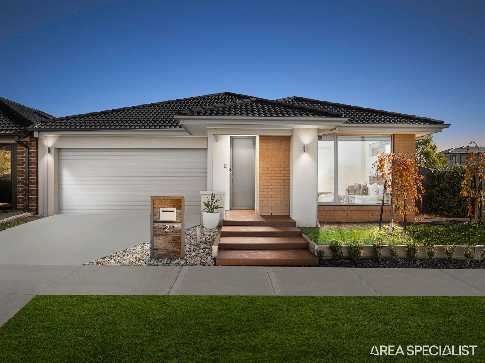 2 Blackscroft Road, Thornhill Park, VIC 3335, Thornhill Park - Thumbnail 2