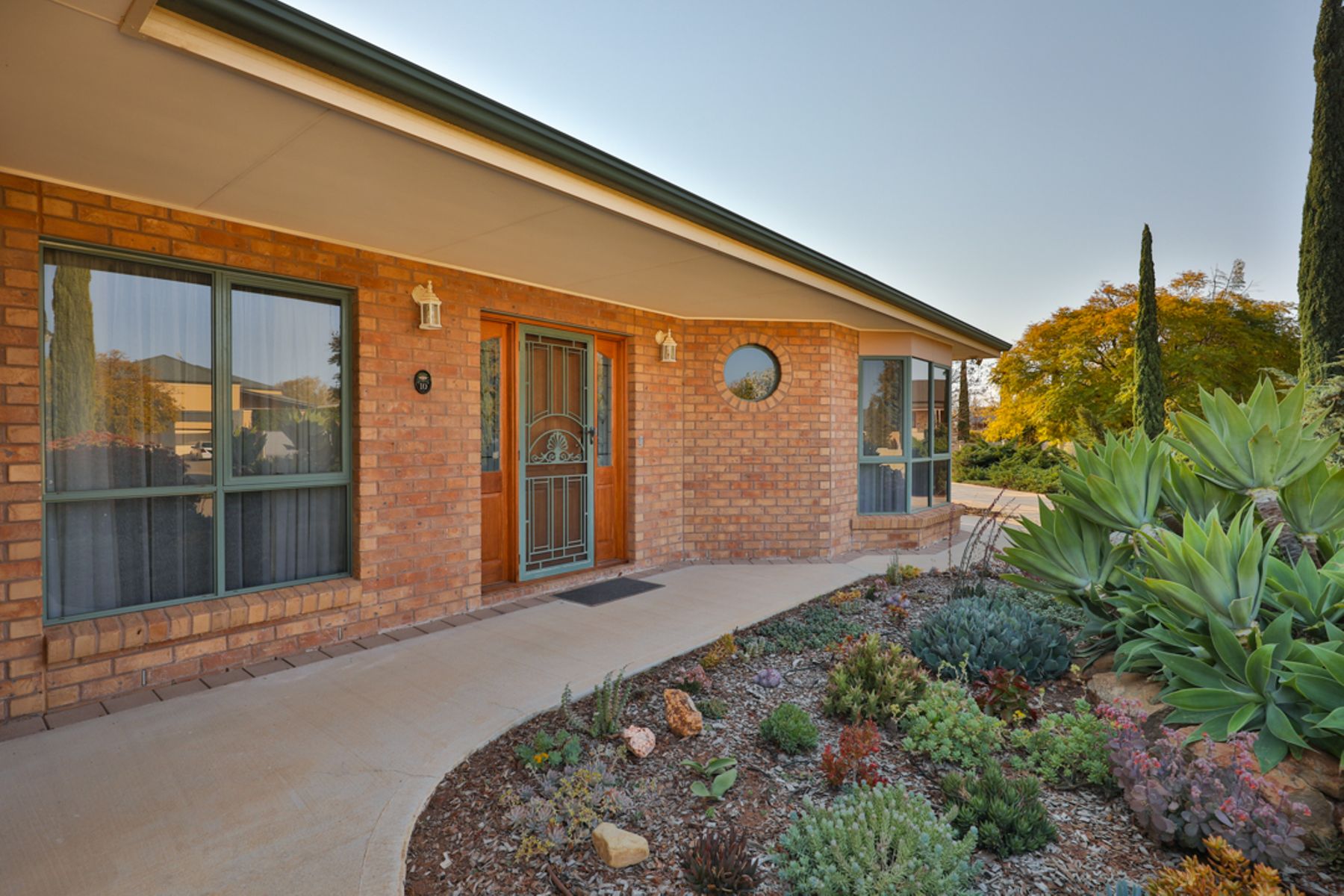 10 Carrington Drive, Irymple - Thumbnail 2