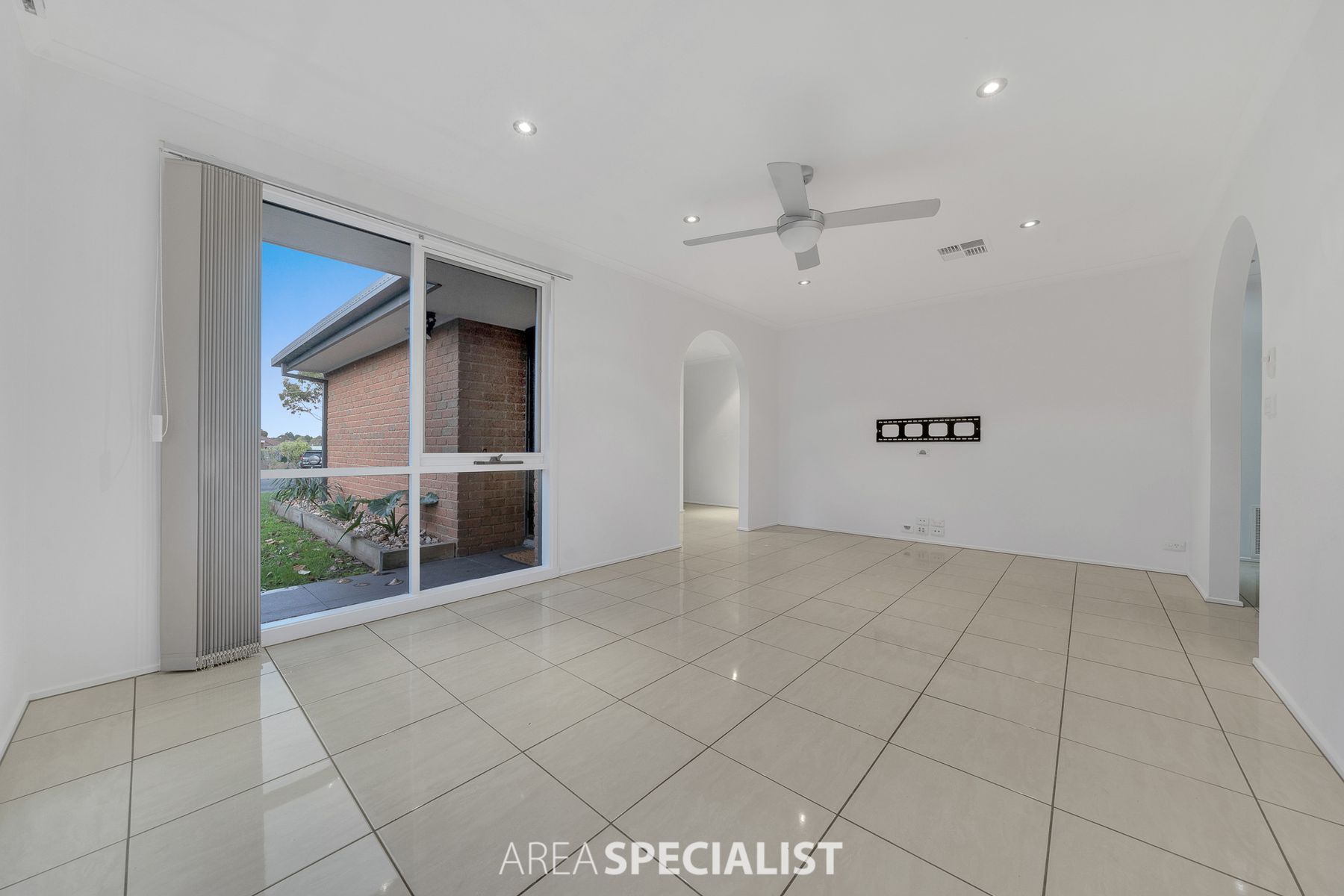 13 Medinah Rise, Hampton Park, VIC 3976, Hampton Park - Thumbnail 2