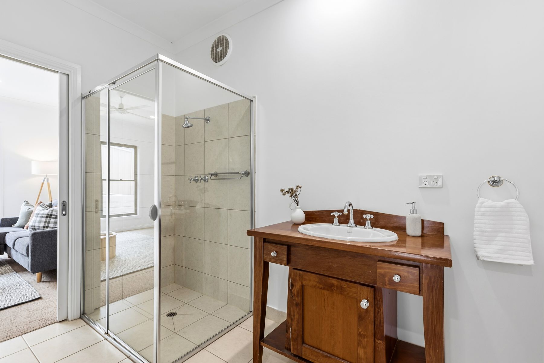 143 Osborne Street, Flora Hill VIC 3550, Flora Hill - Thumbnail 7