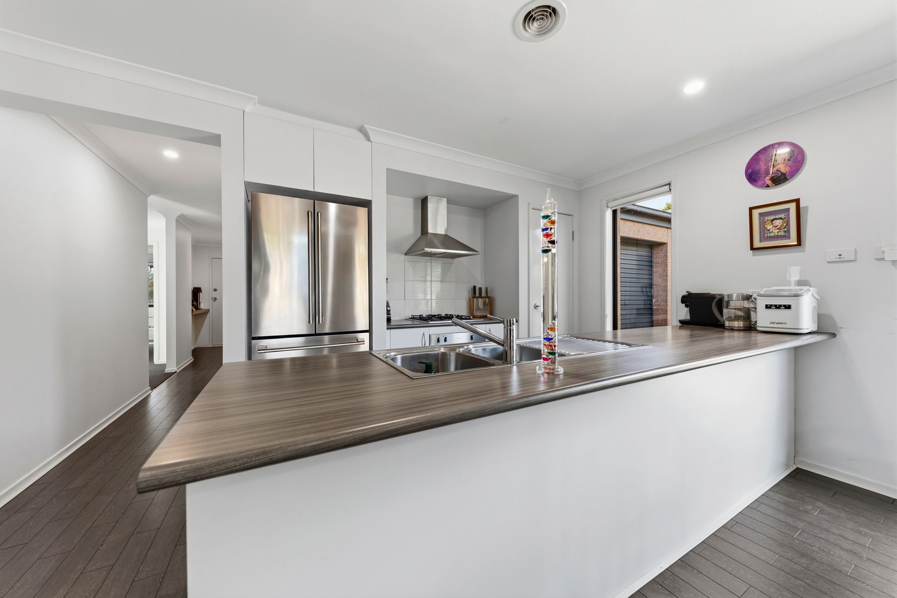 22 St. Clair Avenue, Cranbourne West, Cranbourne West - Thumbnail 3