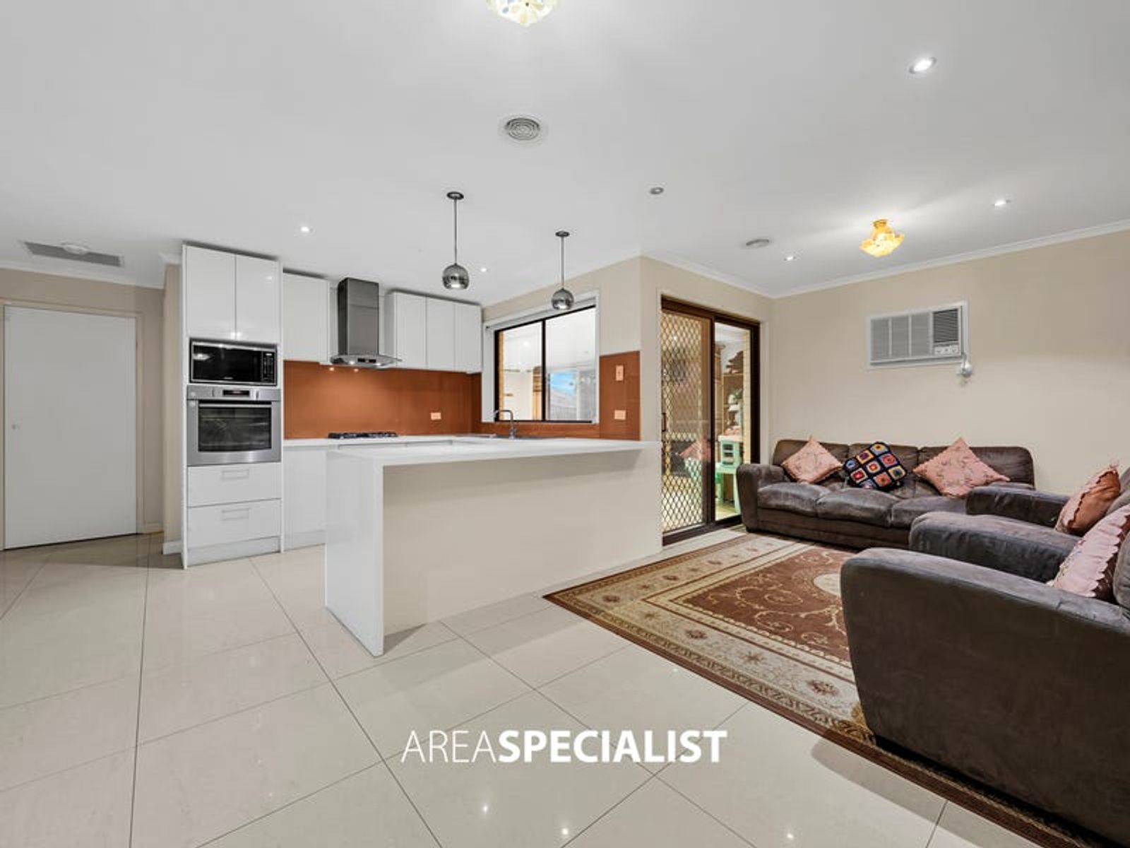 6 Medinah Rise, Hampton Park, VIC 3976, Hampton Park - Thumbnail 4