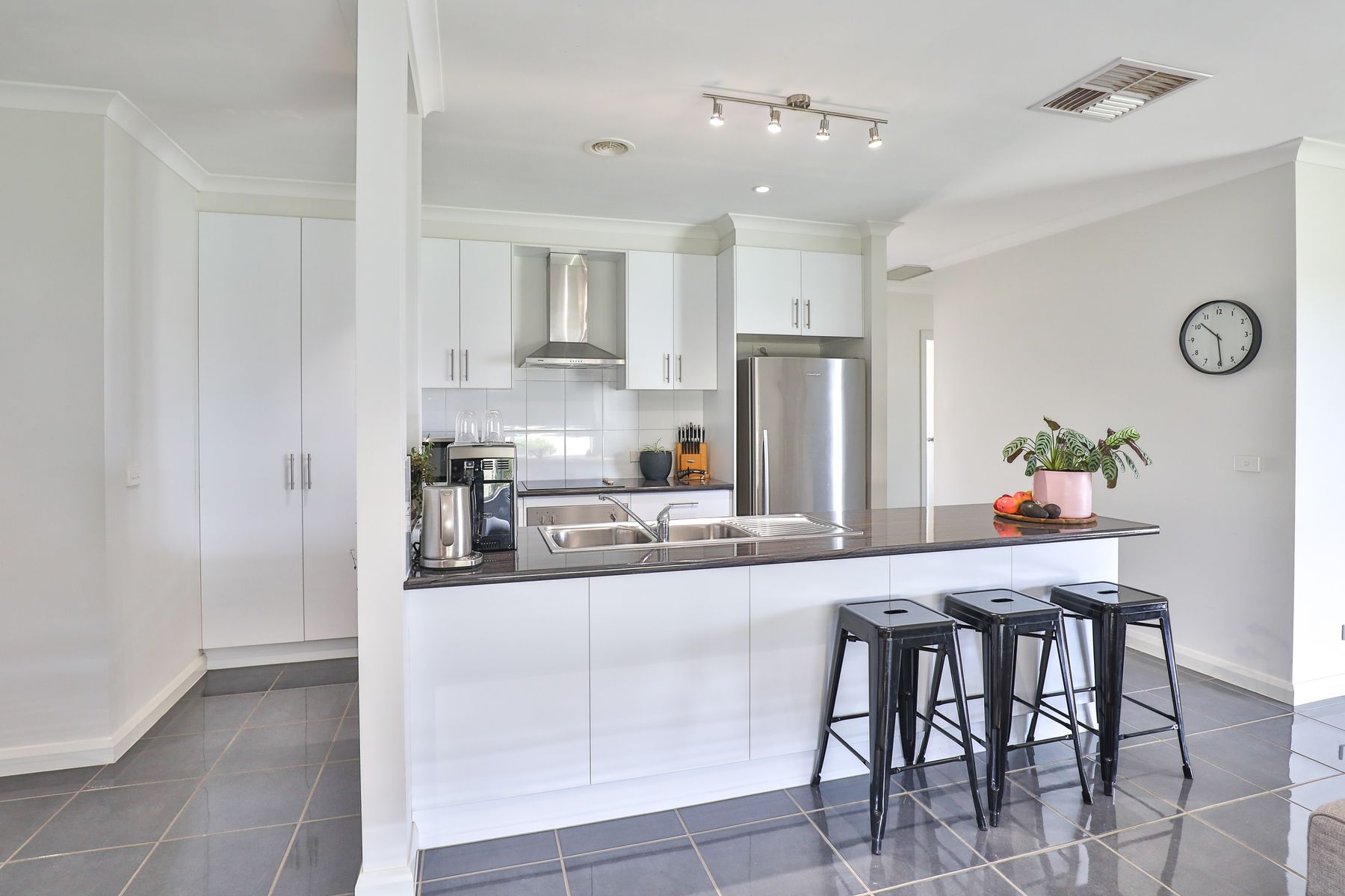 168 Sixteenth Street, Mildura - Thumbnail 6