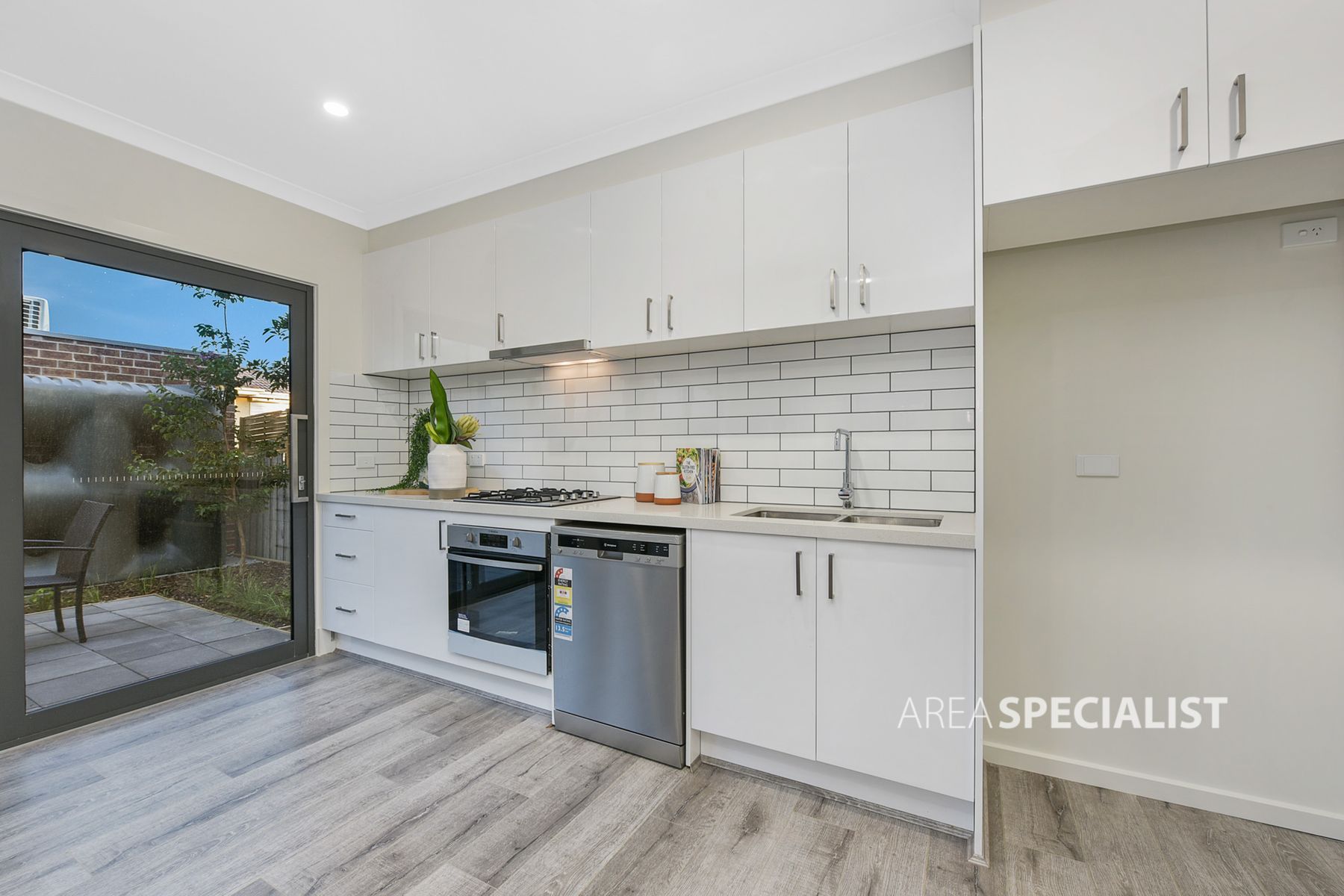 2/3 Aratula Street, Dandenong, VIC 3175, Dandenong - Thumbnail 8
