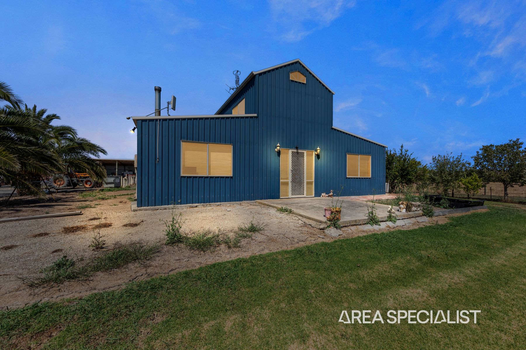 1040 Koo Wee Rup-Long Warry Road, Catani, Catani - Thumbnail 2