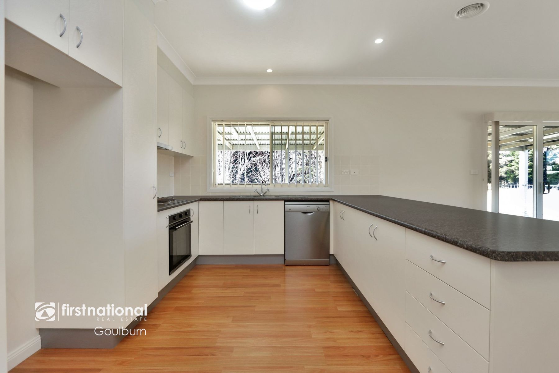 27 McGuire Drive, Goulburn NSW 2580, Goulburn - Thumbnail 6