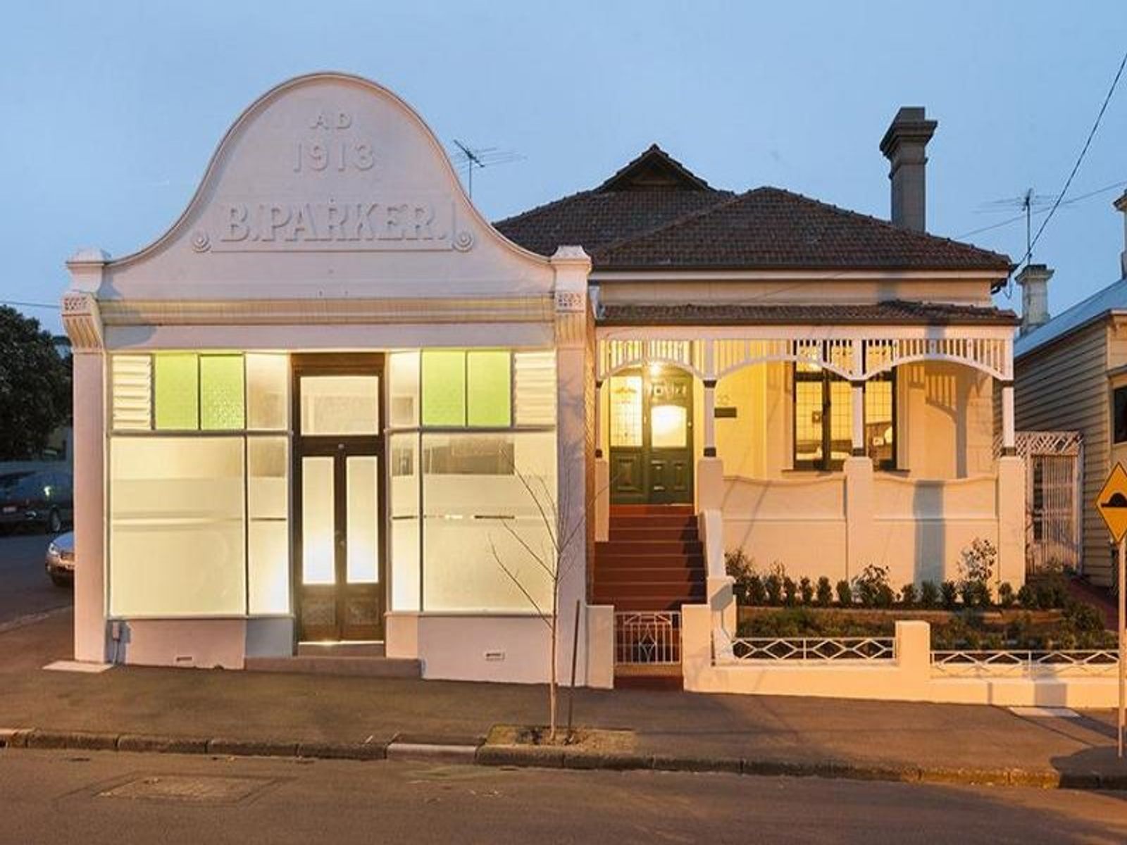 32-34 McCracken Street, Kensington - Thumbnail 2