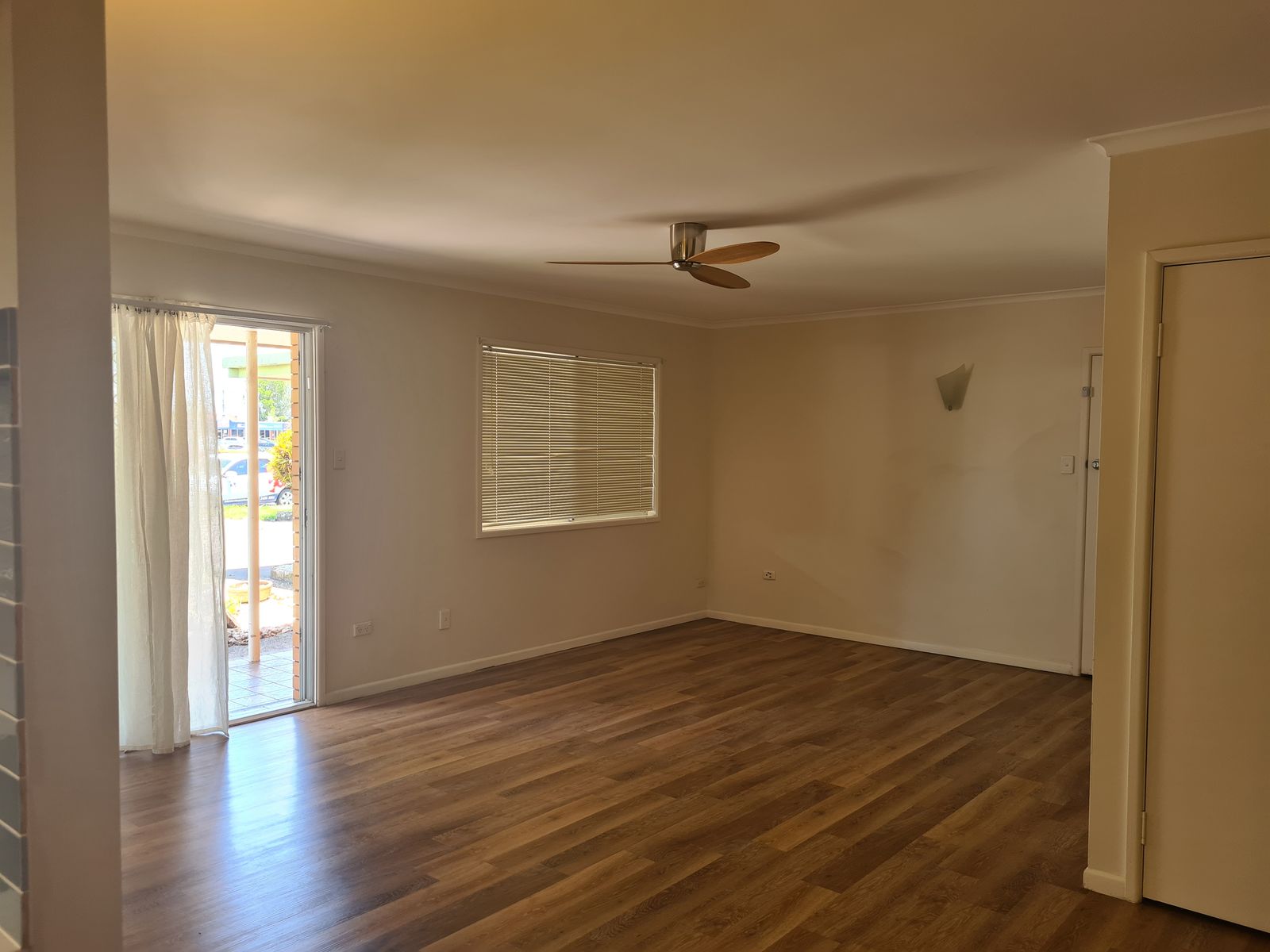 22 Ferguson Avenue, Bongaree QLD 4507, Bongaree - Thumbnail 3