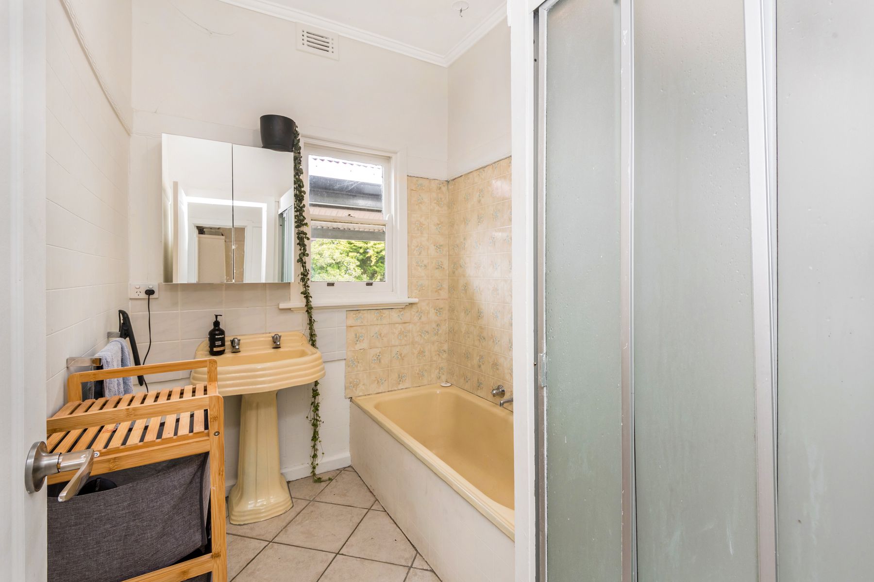 27 Osborne Street, Flora Hill VIC 3550, Flora Hill - Thumbnail 4