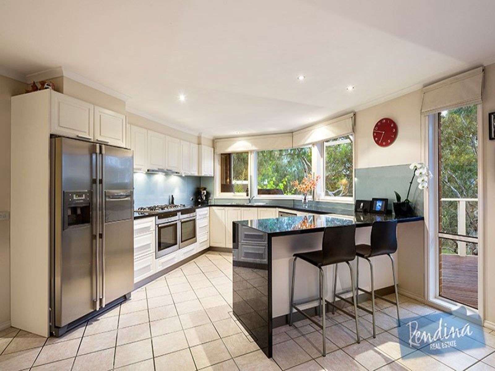 8 Belford Court, Taylors Lakes - Thumbnail 6