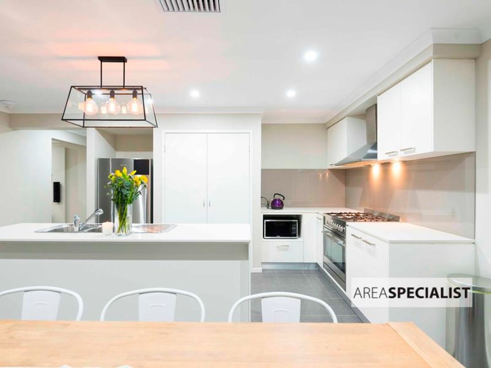 35 Mariposa Grove, Cranbourne, VIC 3977, Cranbourne - Thumbnail 5