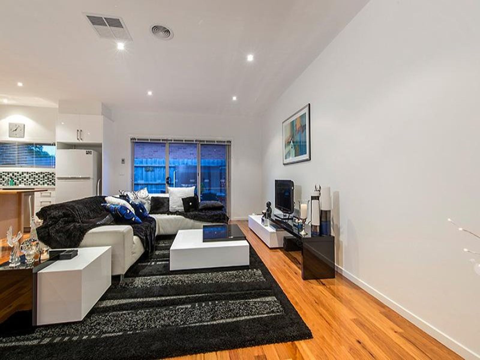 4/19-21 Amaranth Avenue, Altona North - Thumbnail 4