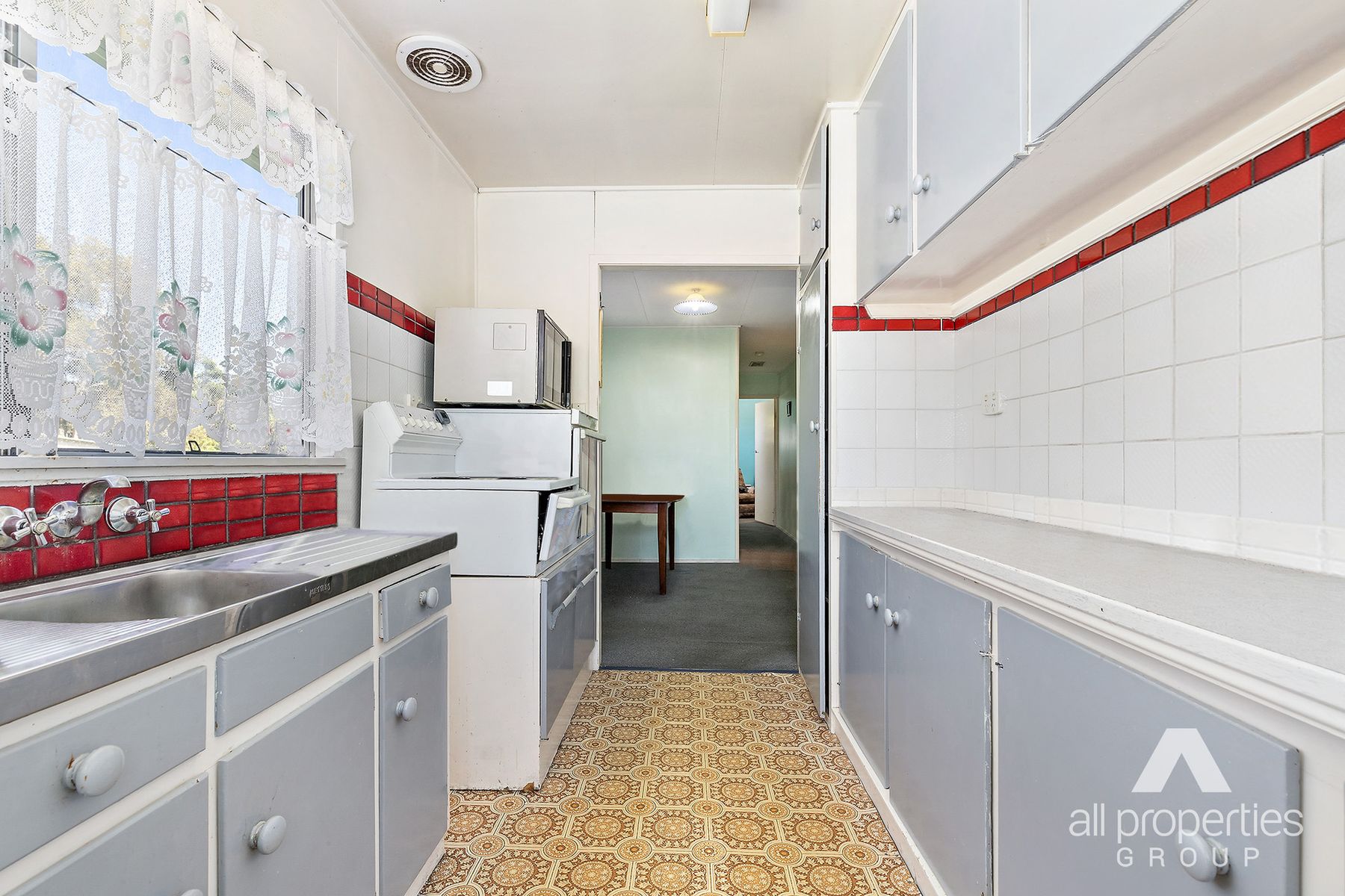 6 Welbeck Street, Logan Central QLD 4114, Logan Central - Thumbnail 2