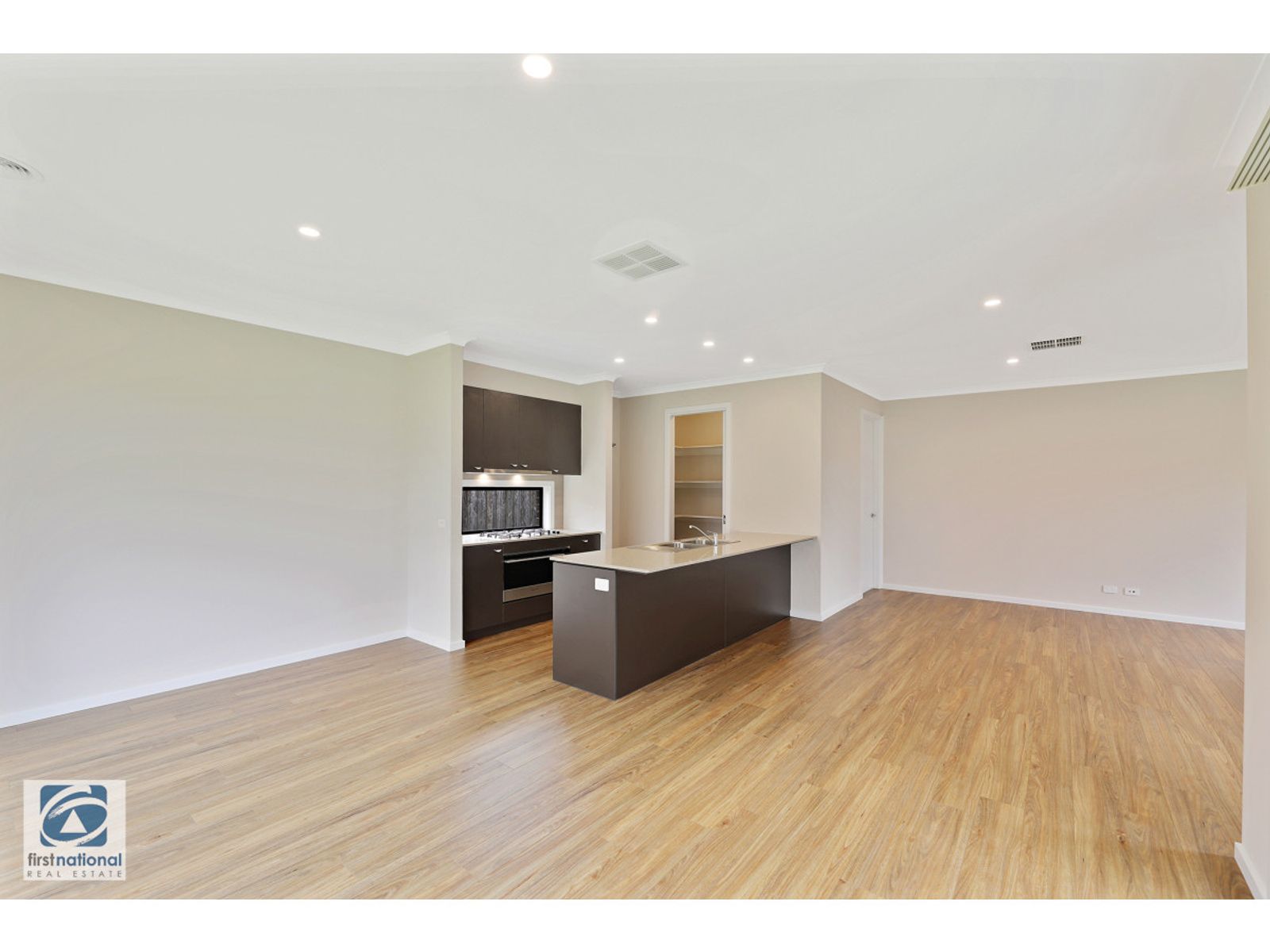 72 Sunnybrook Avenue, Warragul, VIC 3820, Warragul - Thumbnail 7