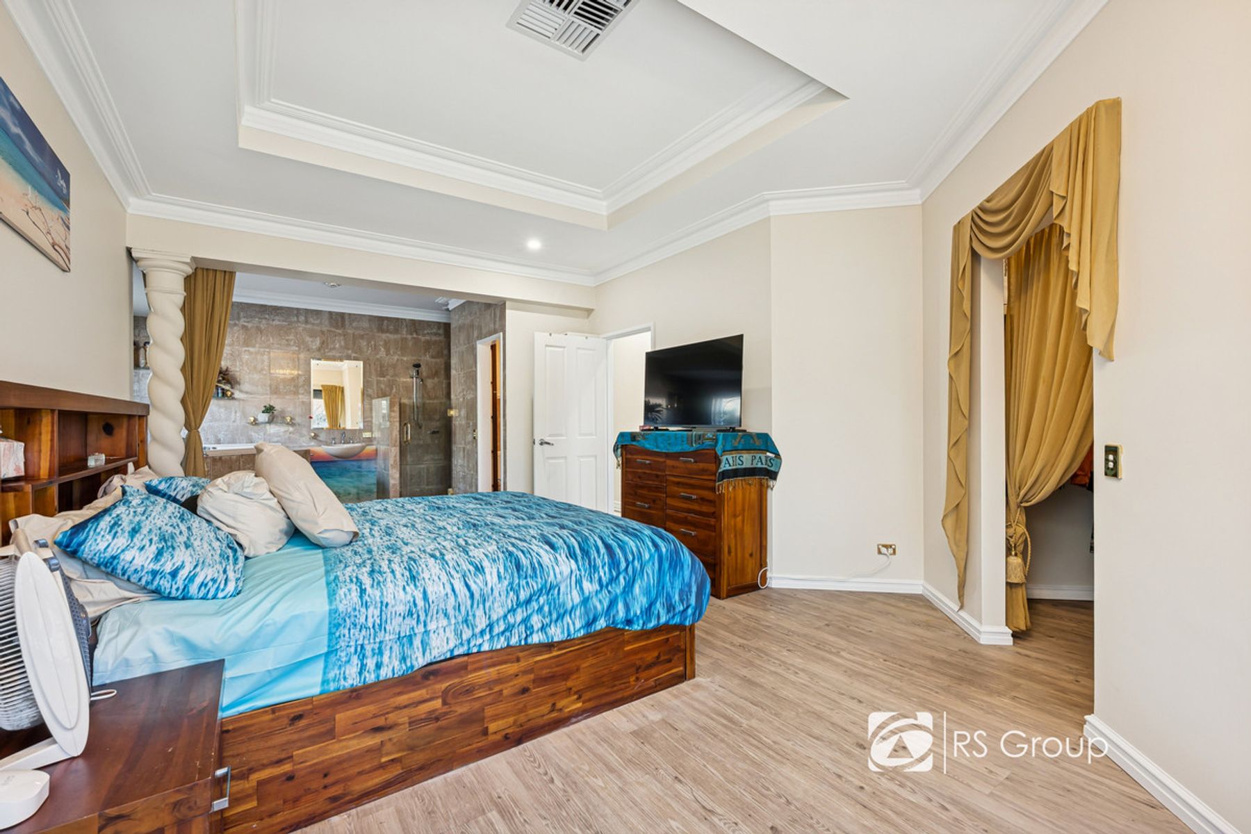 18 Newhaven Place, Canning Vale, WA 6155, Canning Vale - Thumbnail 2