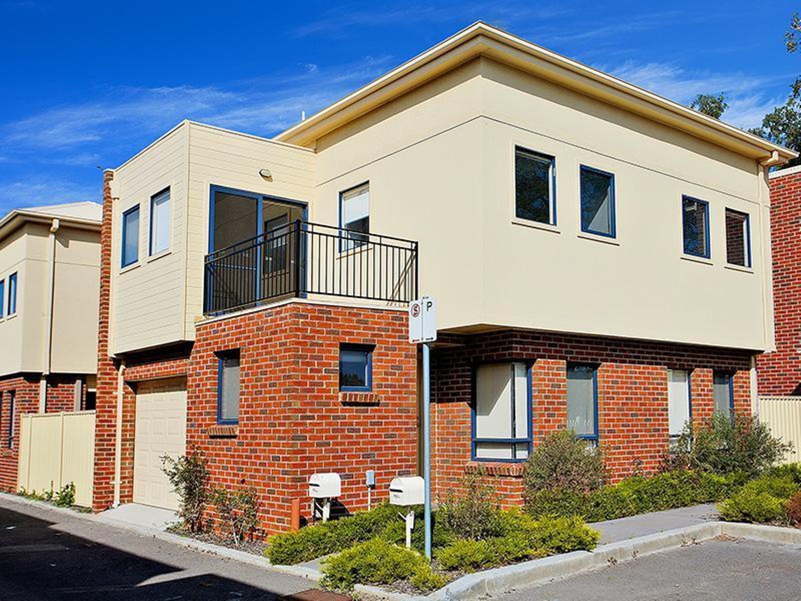 39 Cornish Ln, Kensington - Thumbnail 3