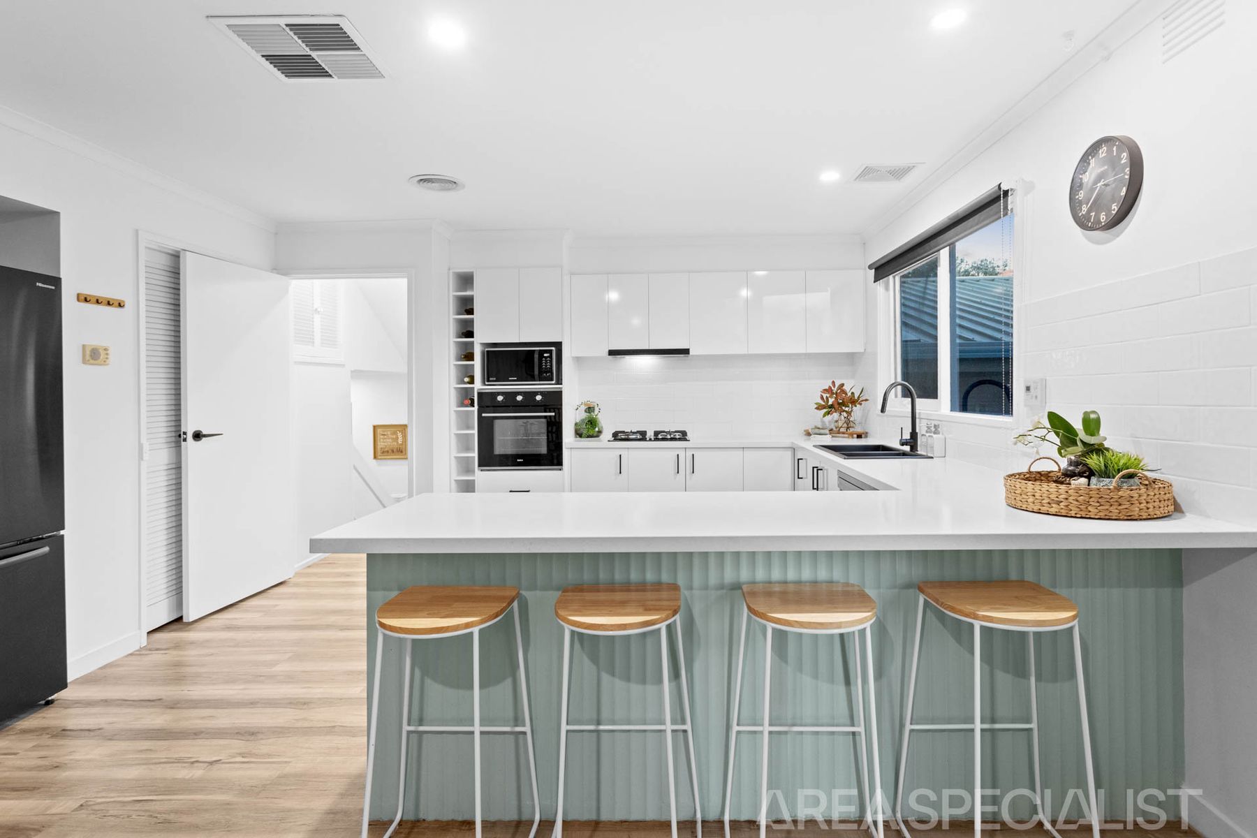 5 The Grove, Langwarrin, VIC 3910, Langwarrin - Thumbnail 3
