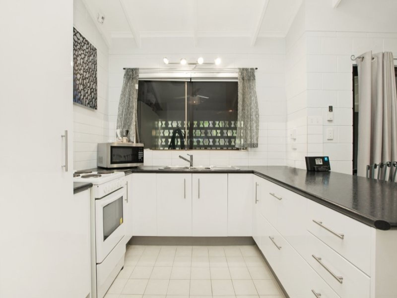 2/42 Calytrix Road, Karama NT 0812, Karama - Thumbnail 2
