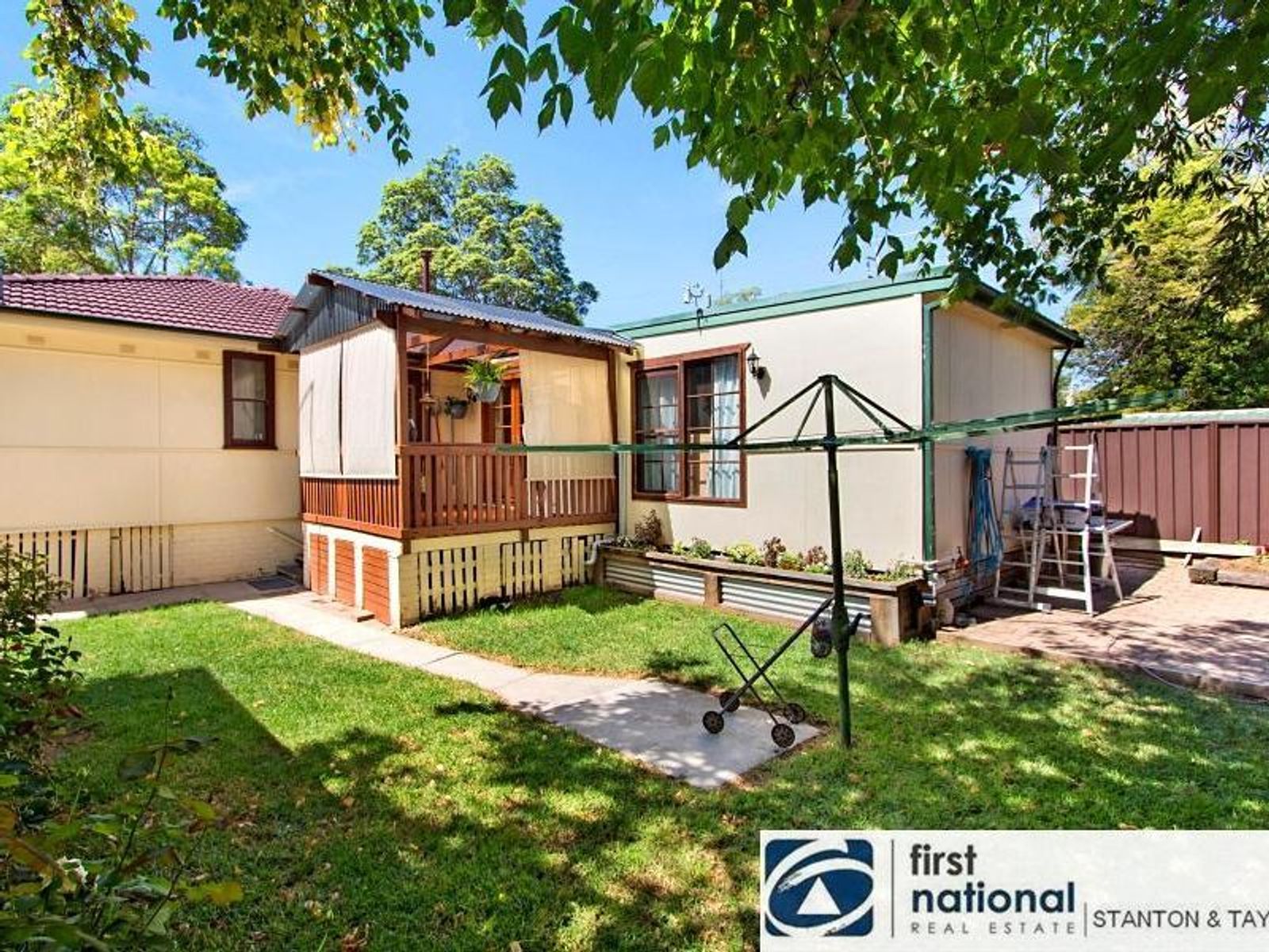 4 Butler Crescent, South Penrith - Thumbnail 4