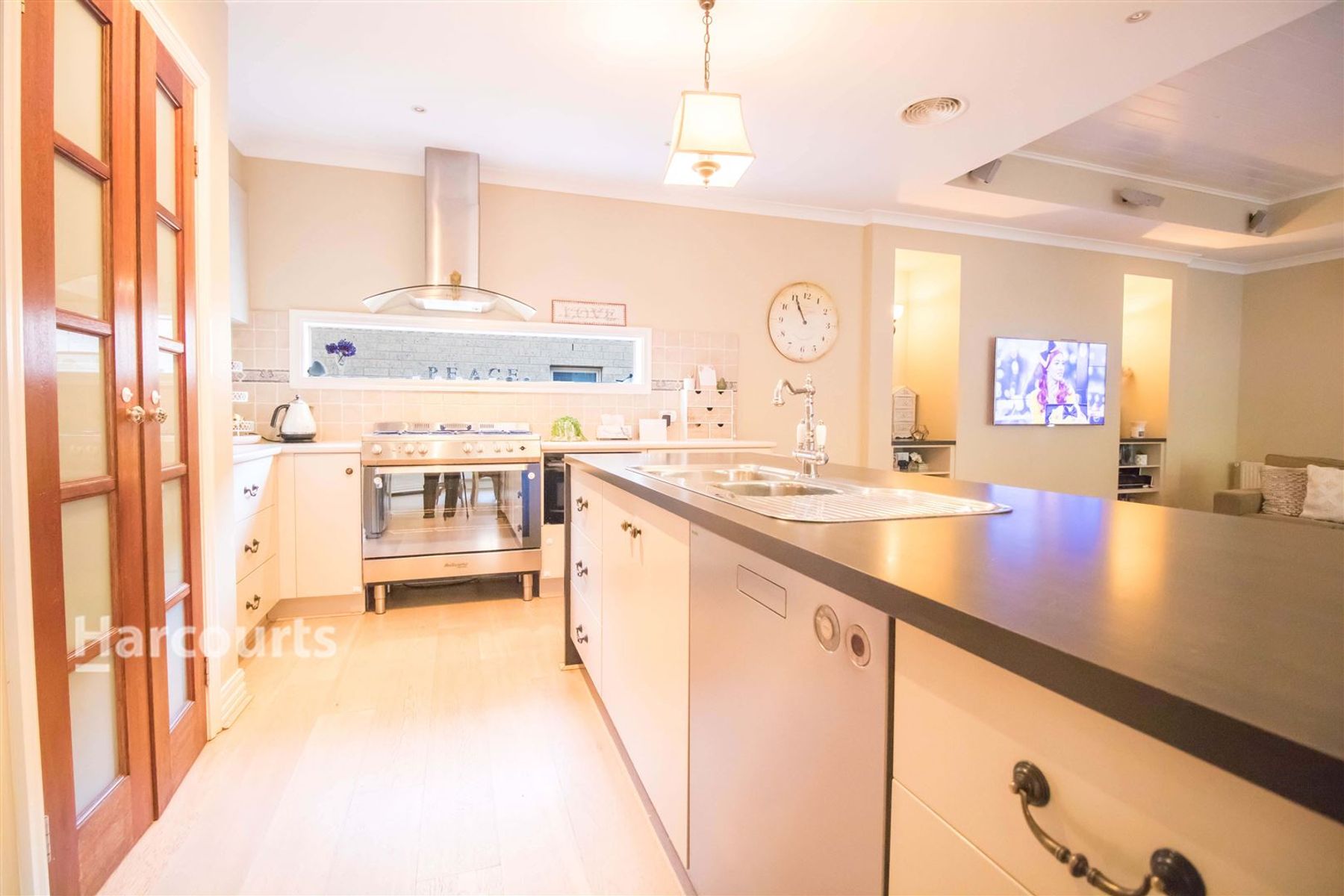 21 Aberfeldie Way, Caroline Springs, VIC 3023, Caroline Springs - Thumbnail 5