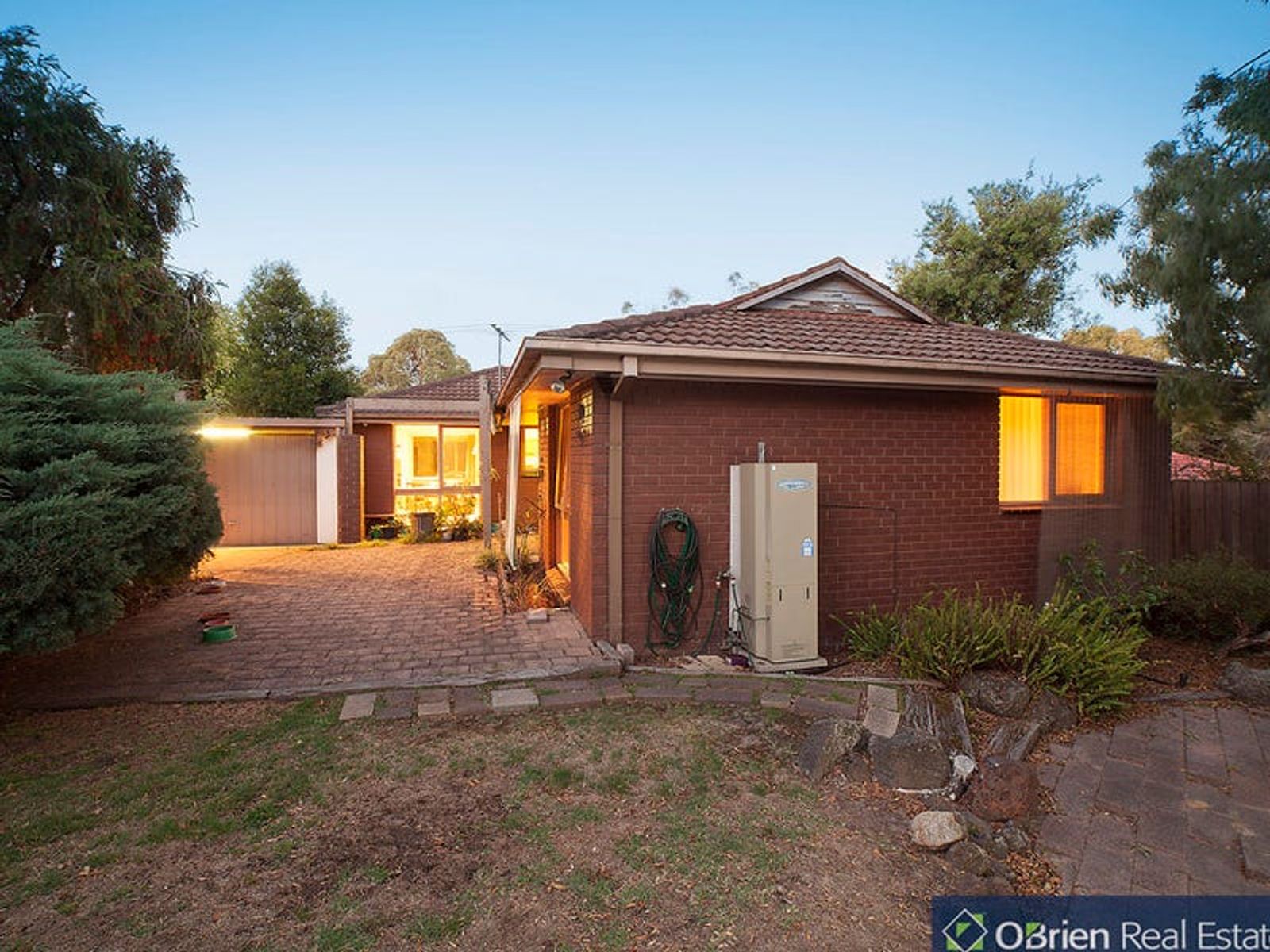 2 Fitzroy Court, Endeavour Hills, VIC 3802, Endeavour Hills - Thumbnail 6